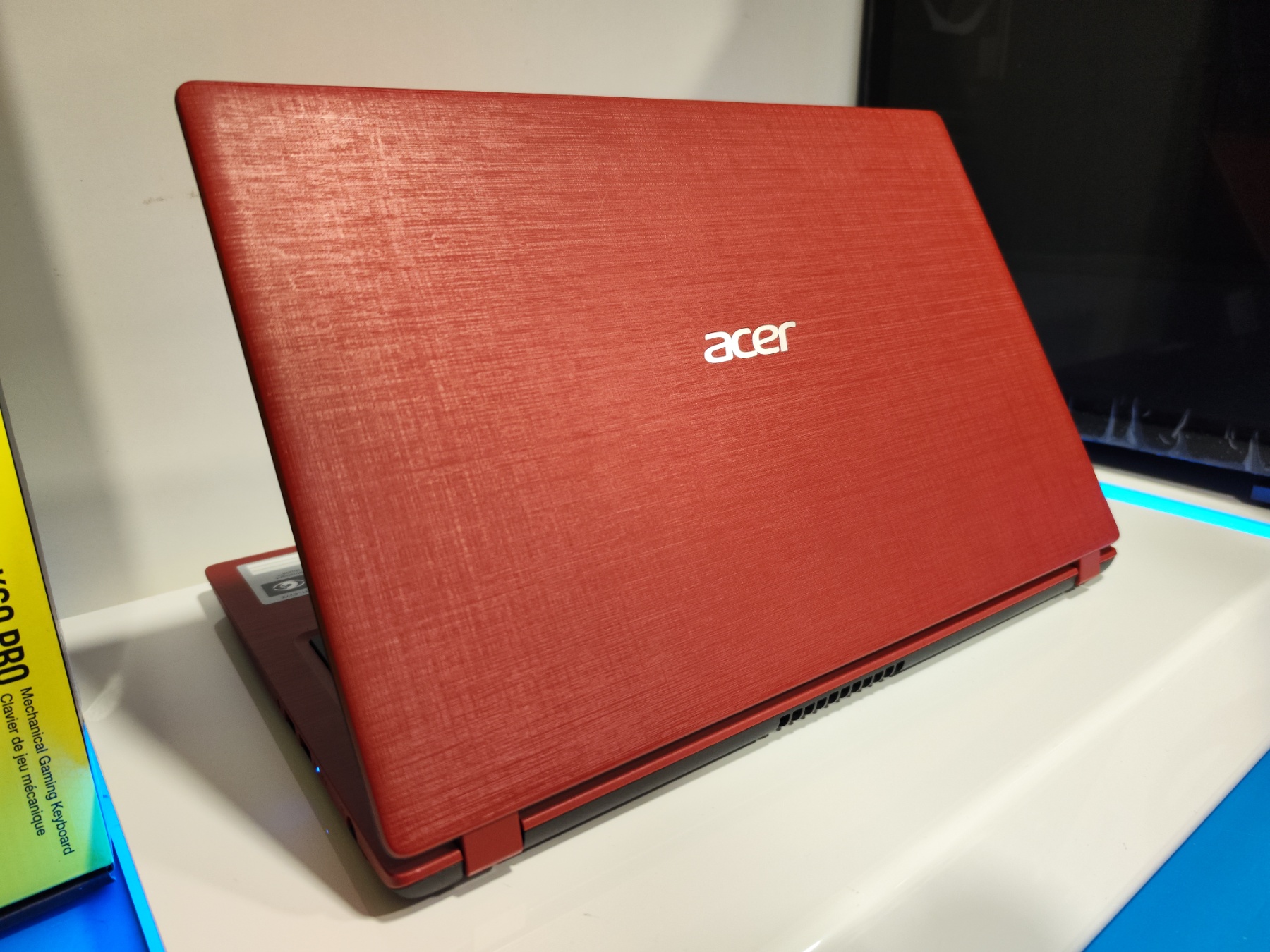 Acer Aspire A315-31-C27Z