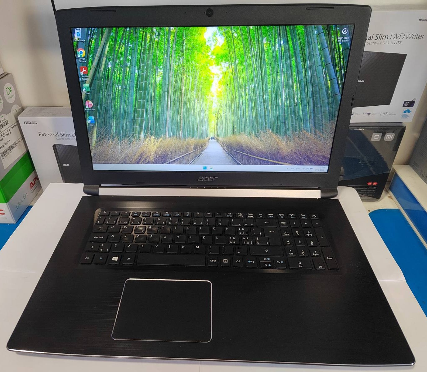 Acer Aspire 5 A517 17.3″ | i5 | 8GB | SSD+HDD | Garancija