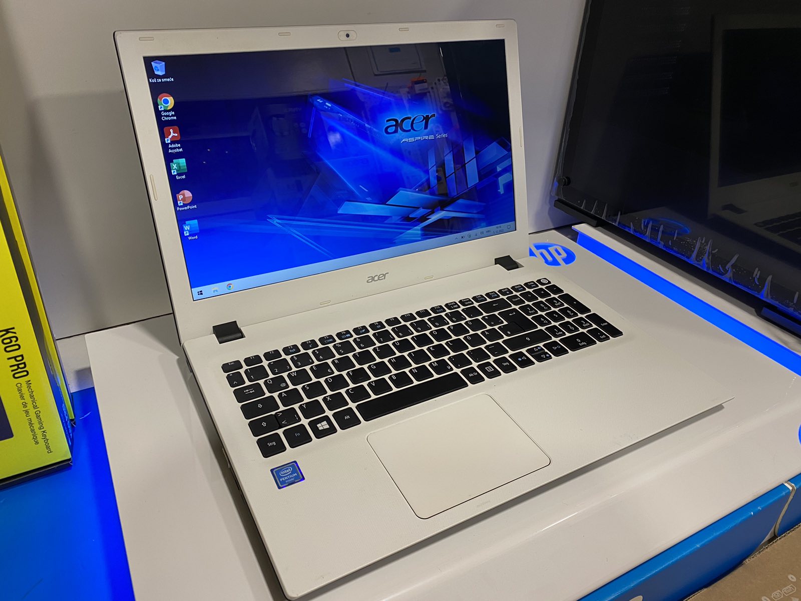 Acer Aspire E5-573T-P4YU