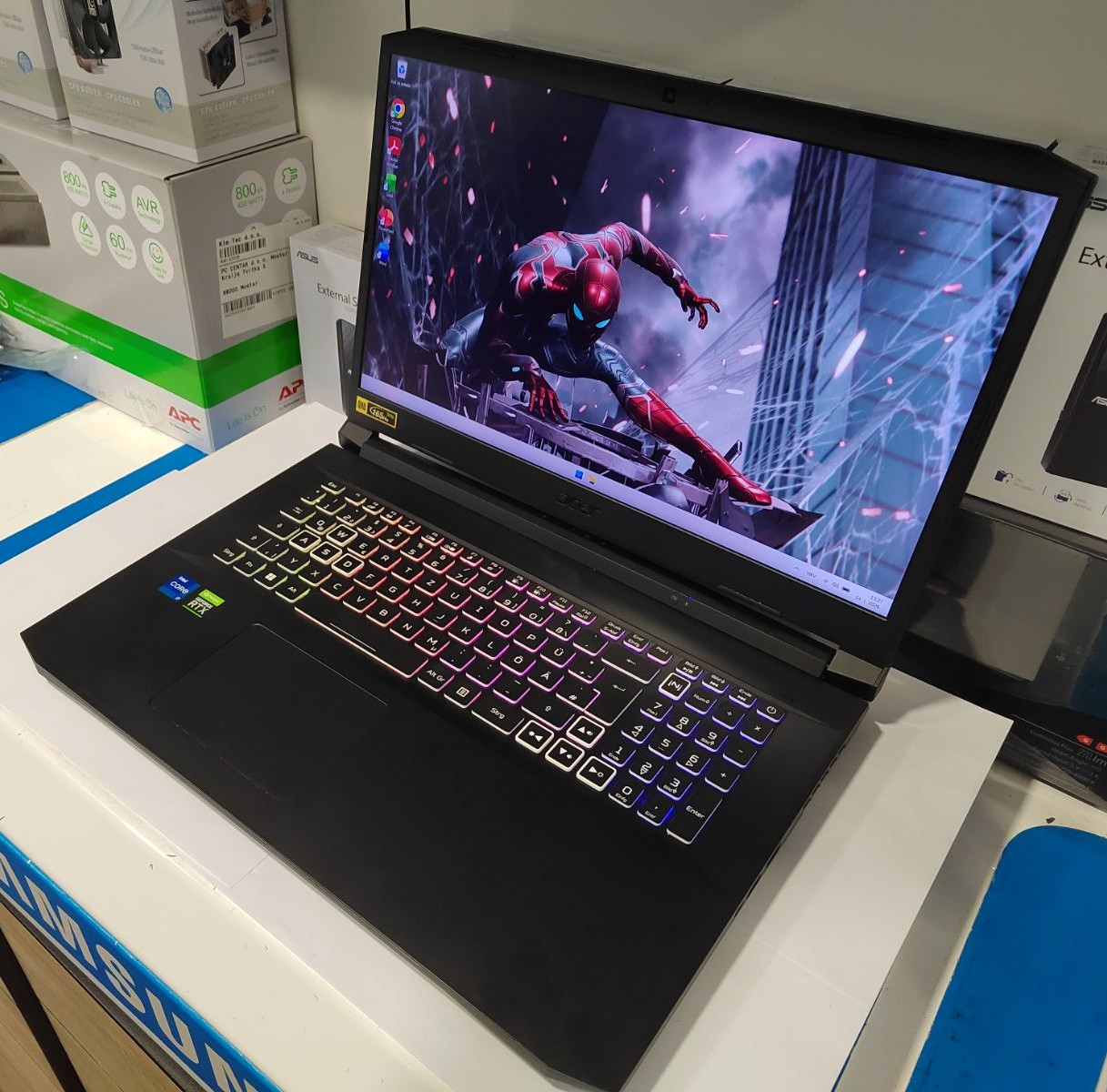 Acer Nitro 5 17,3" QHD 165Hz i7-11800H RTX 3070 16GB/1TB