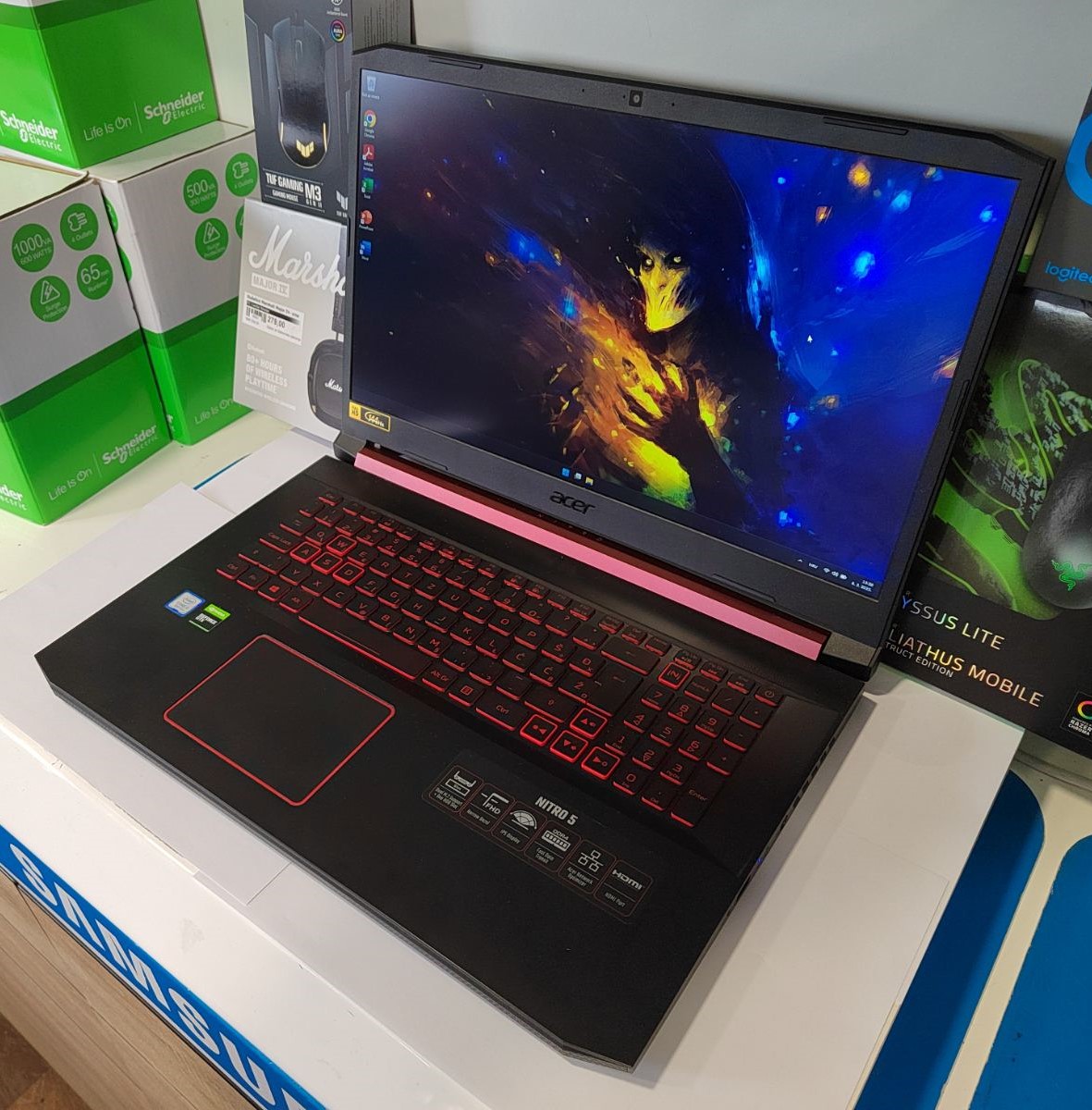 Acer Nitro AN517-51-59ZT GAMING!!!