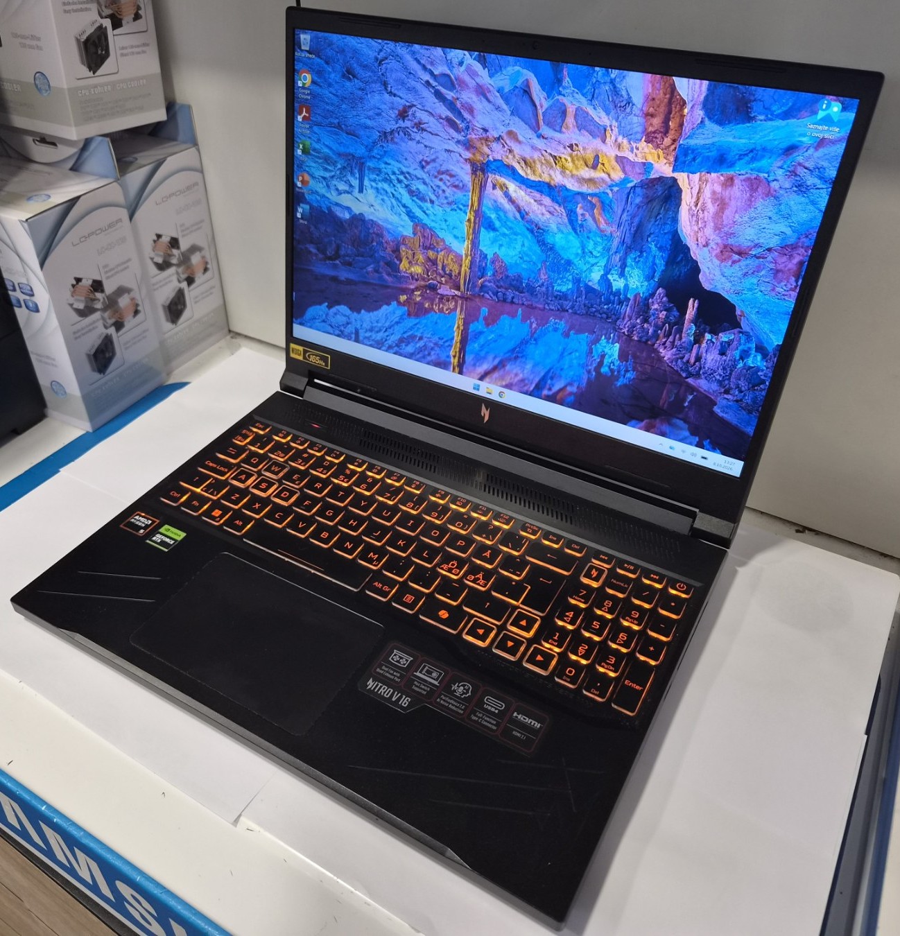 Acer Nitro V 16 ANV16-41-R9P3 – Ryzen 5 8645HS, RTX 3050 6GB, 16GB, 512GB, 165Hz