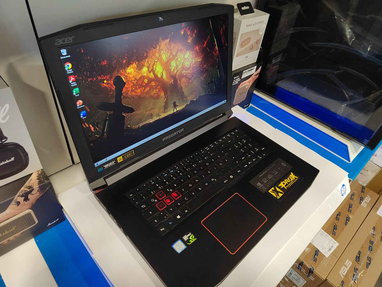 Acer Predator Helios 300 PH317-51 GAMING!!!
