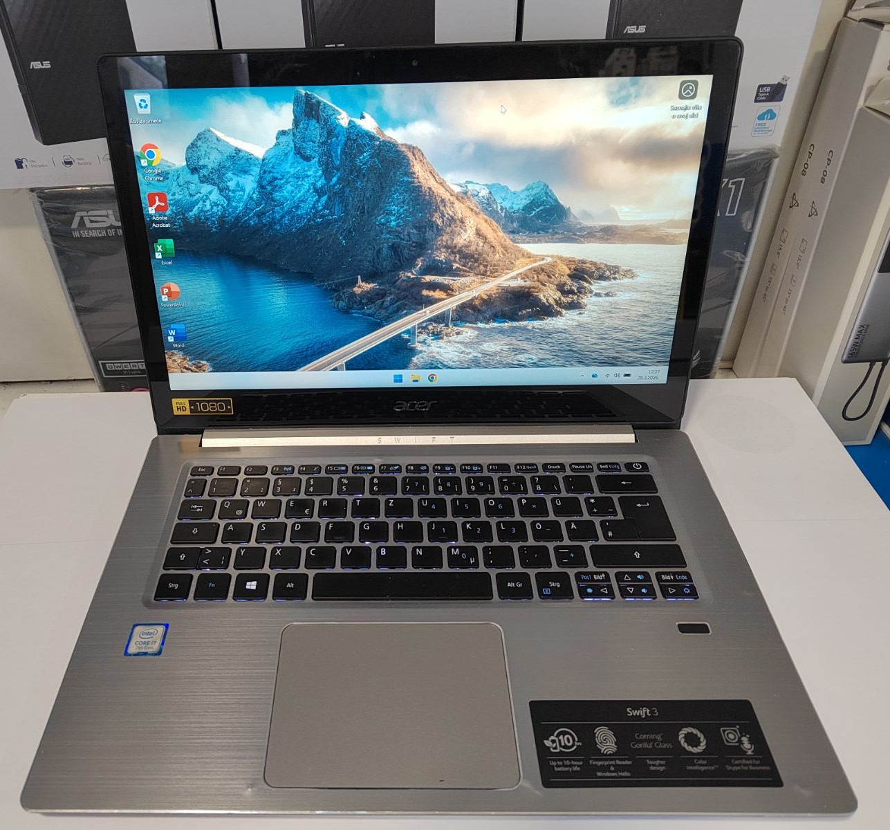 Acer Swift SF314-52-78HJ i7 laptop – 8GB RAM, SSD, Full HD ekran
