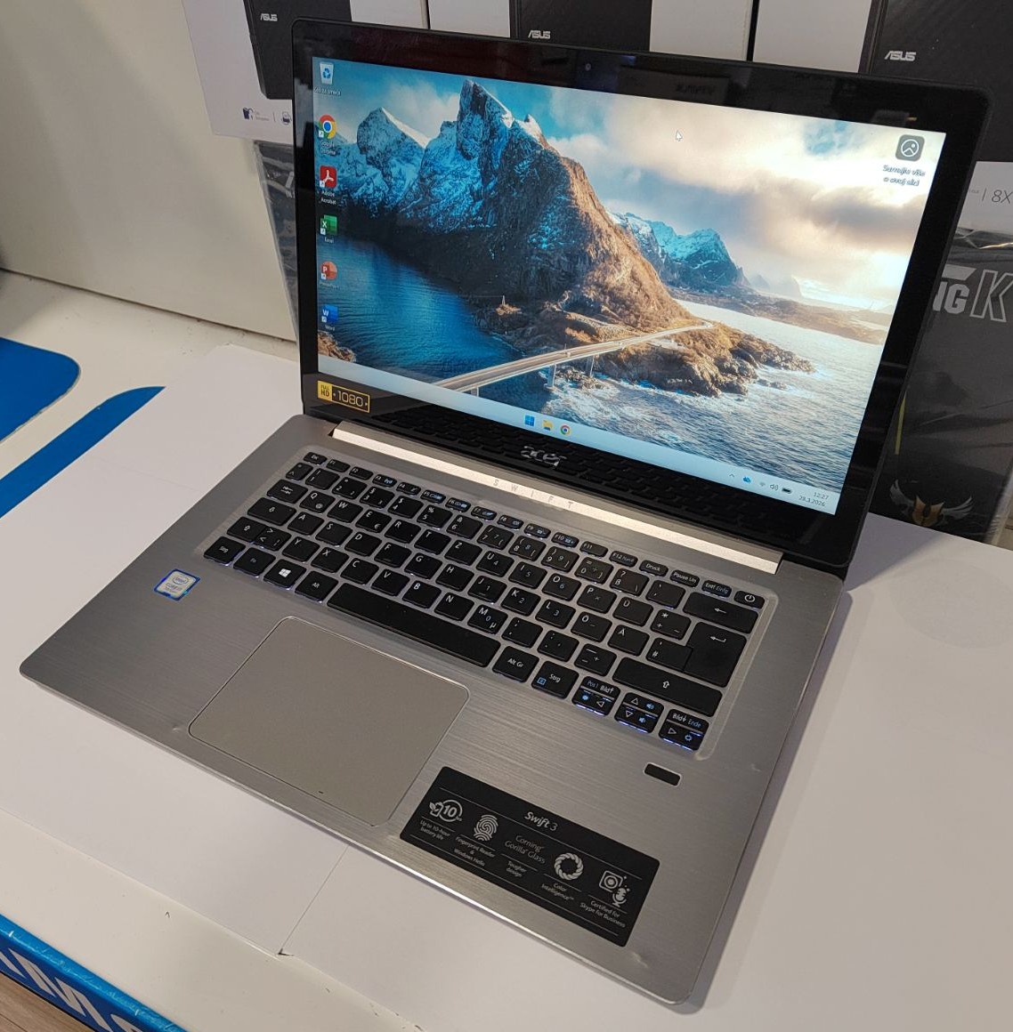 Acer Swift SF314-52-78HJ i7 laptop – 8GB RAM, SSD, Full HD ekran