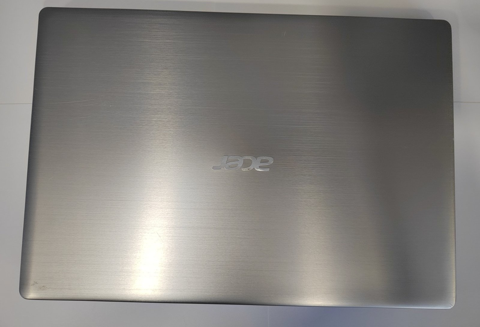 Acer Swift SF314-52-78HJ i7 laptop – 8GB RAM, SSD, Full HD ekran