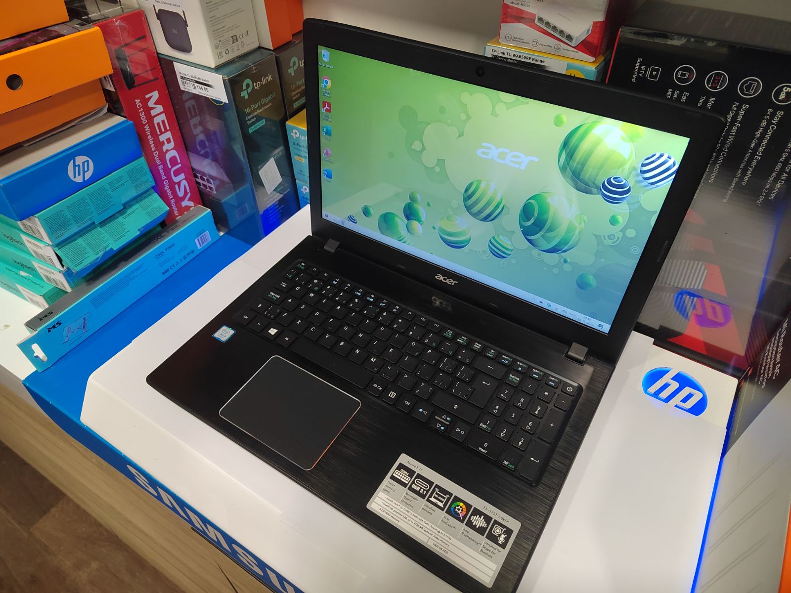 Acer aspire E5-575T-58WH