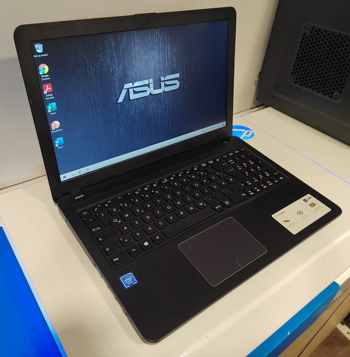 Asus F543MA-GQ826T