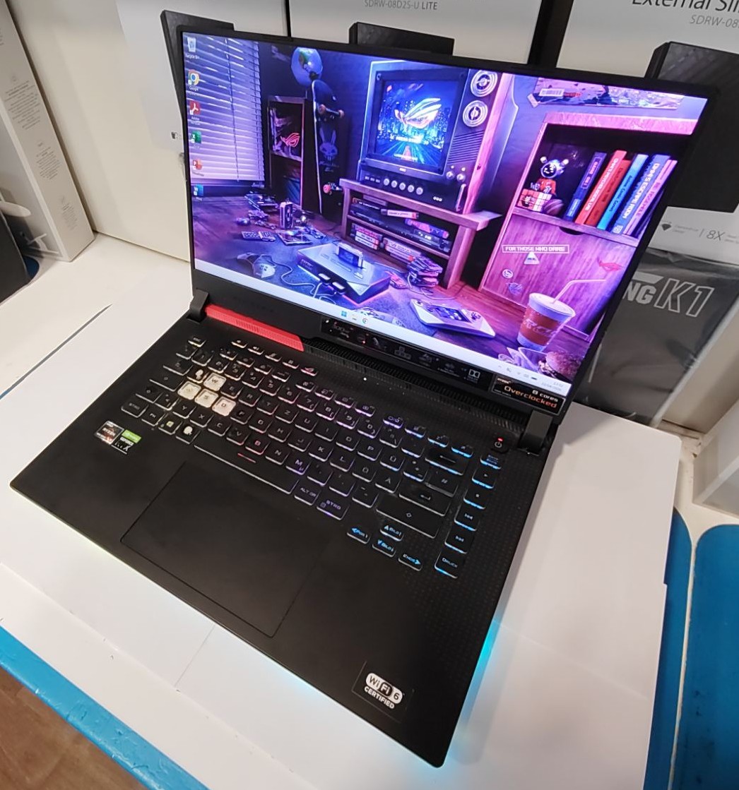 ASUS ROG Strix G513QM Gaming Laptop R9 5900HX RTX 3060