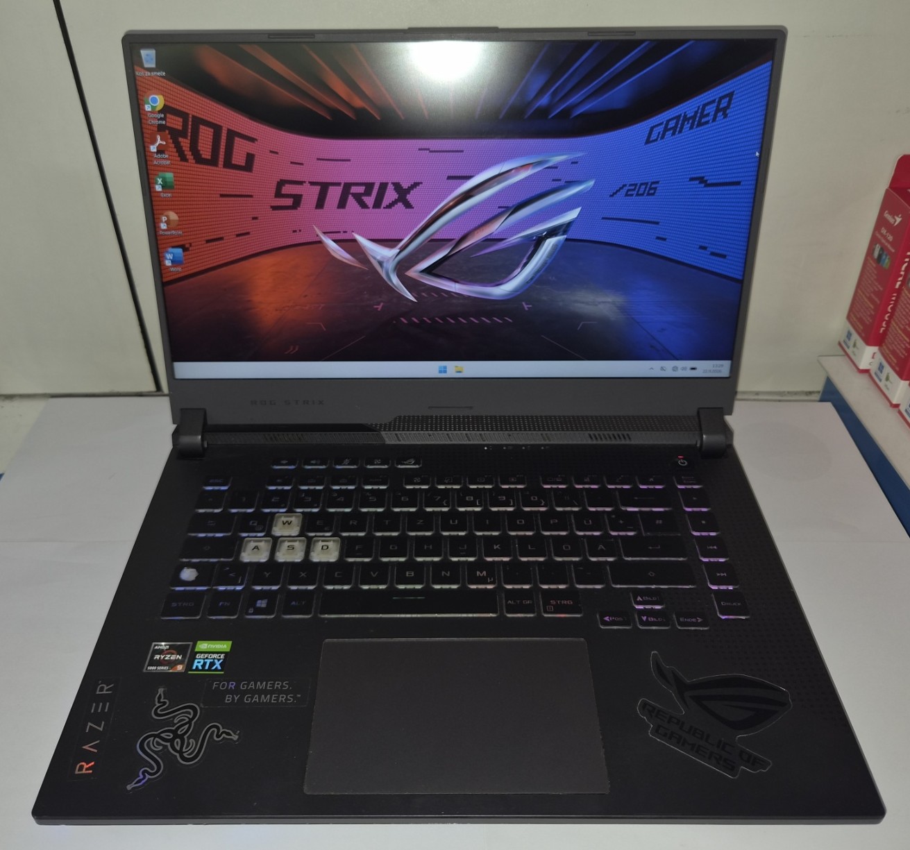 ASUS ROG Strix G513QM Gaming – Ryzen 9 5900HX, RTX 3060, 32GB, 1TB, 144Hz