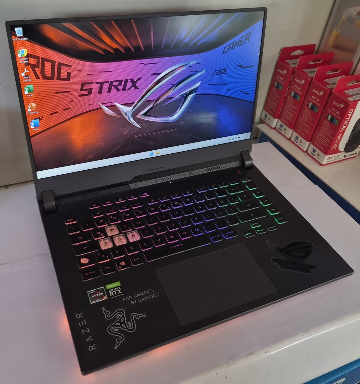 ASUS ROG Strix G513QM Gaming – Ryzen 9 5900HX, RTX 3060, 32GB, 1TB, 144Hz