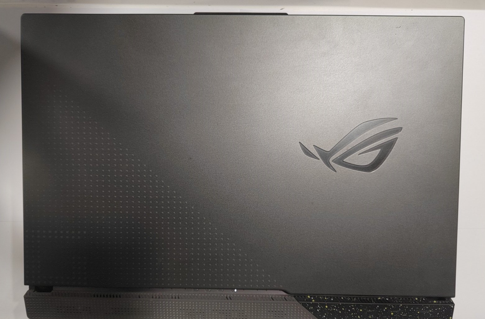 Asus Rog Strix G713PV-LL112W GAMING!!!