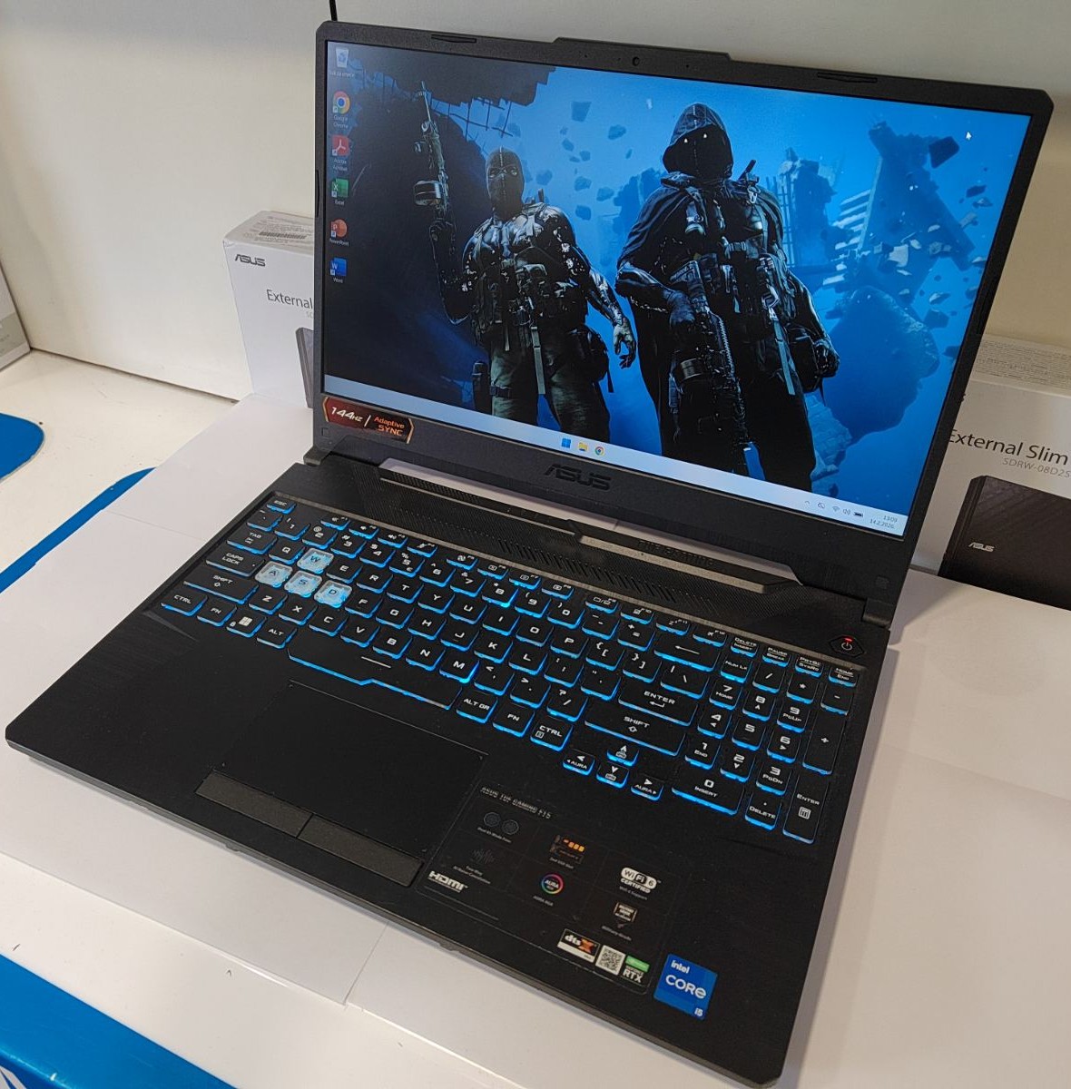 ➡️ ASUS TUF FX506HE – i5 11400H, RTX 3050 Ti, 16GB, 512GB SSD, 144Hz