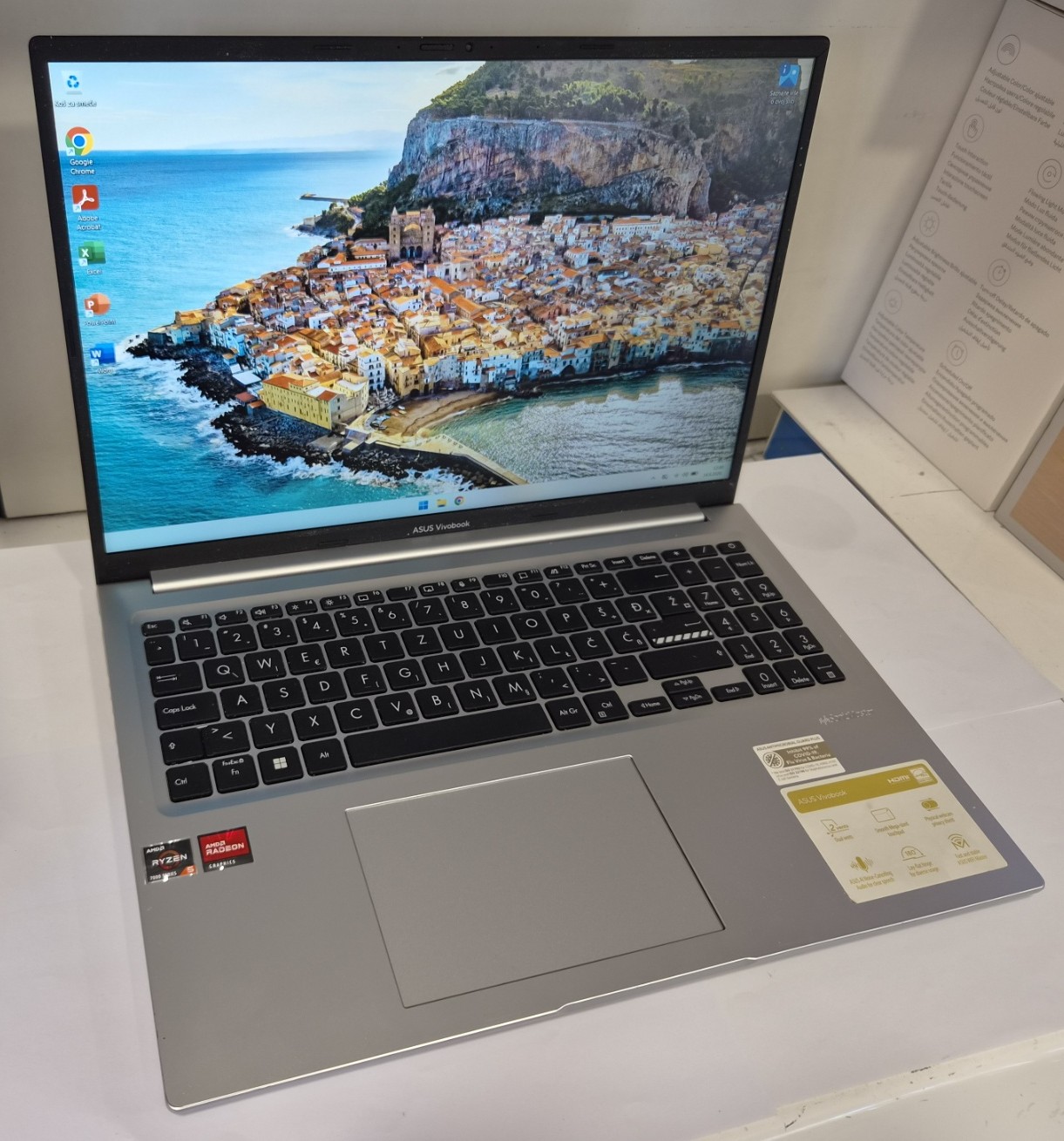 ASUS VivoBook M1605 Ryzen 5 7530U 16GB 512GB SSD FHD IPS