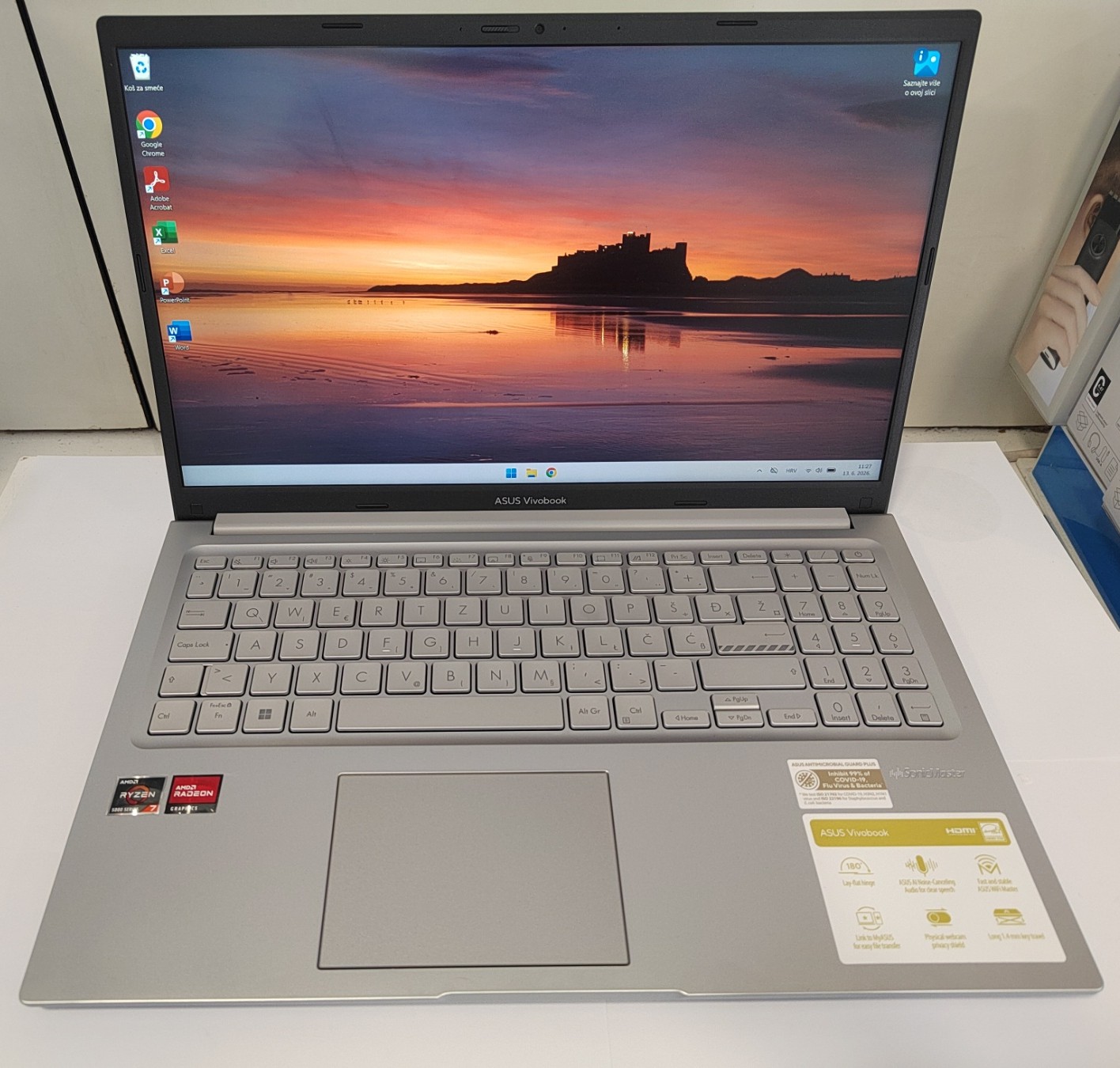 ASUS VivoBook 15 M1502YA-BQ580 – Snažni Ryzen 7 i 16GB RAM za besprijekoran rad