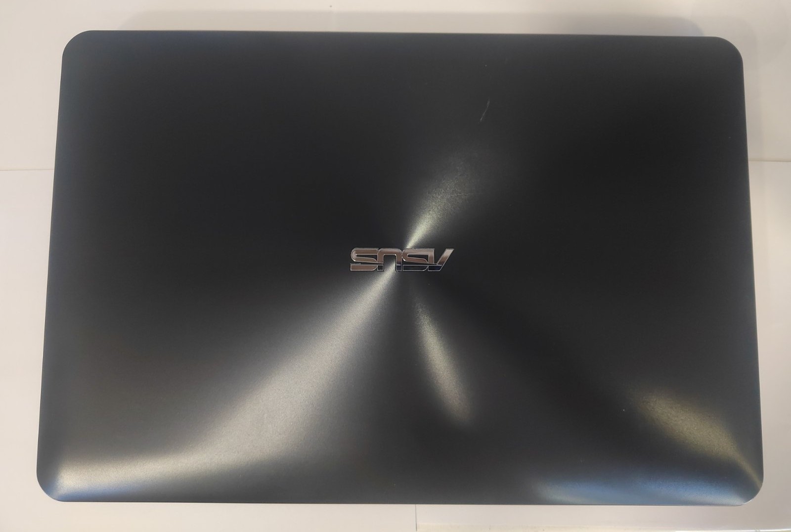 Asus X555LJ i5 8GB 256GB SSD NVIDIA GeForce 920M