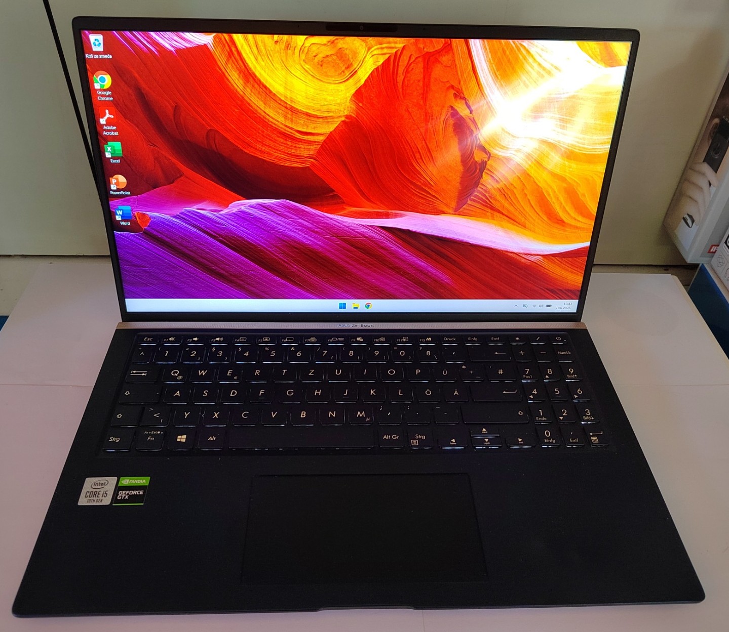 ASUS ZenBook UX534F – GTX 1650, 512GB NVMe SSD i Full HD IPS ekran