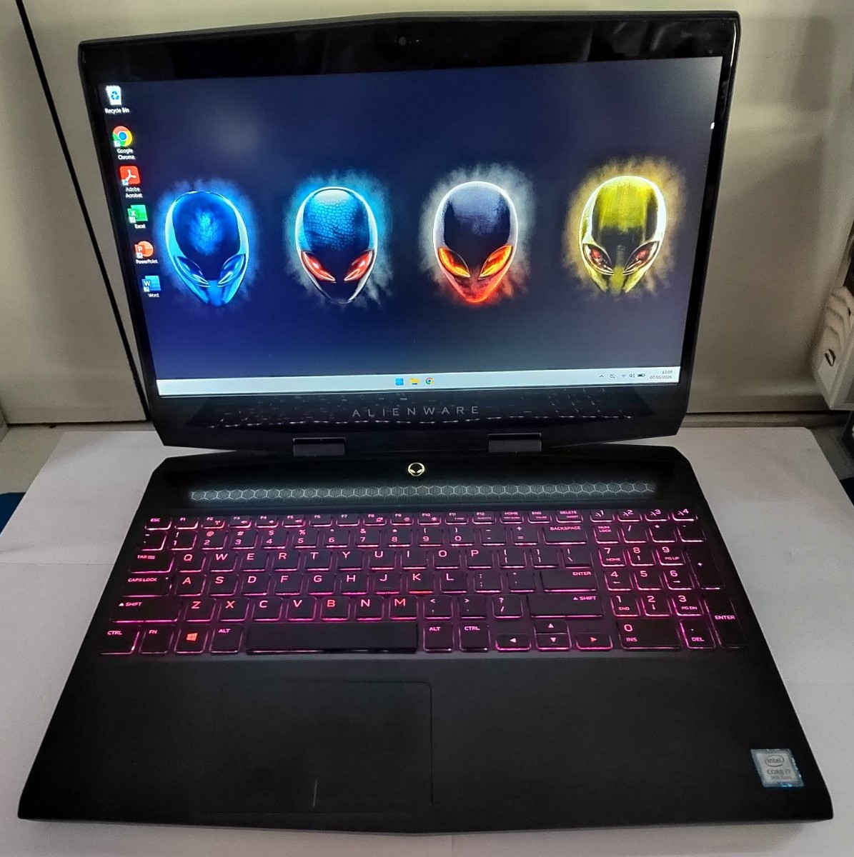 🔹 Dell Alienware M15 i7/16GB/512SSD GTX 1660 Ti 144Hz Gaming