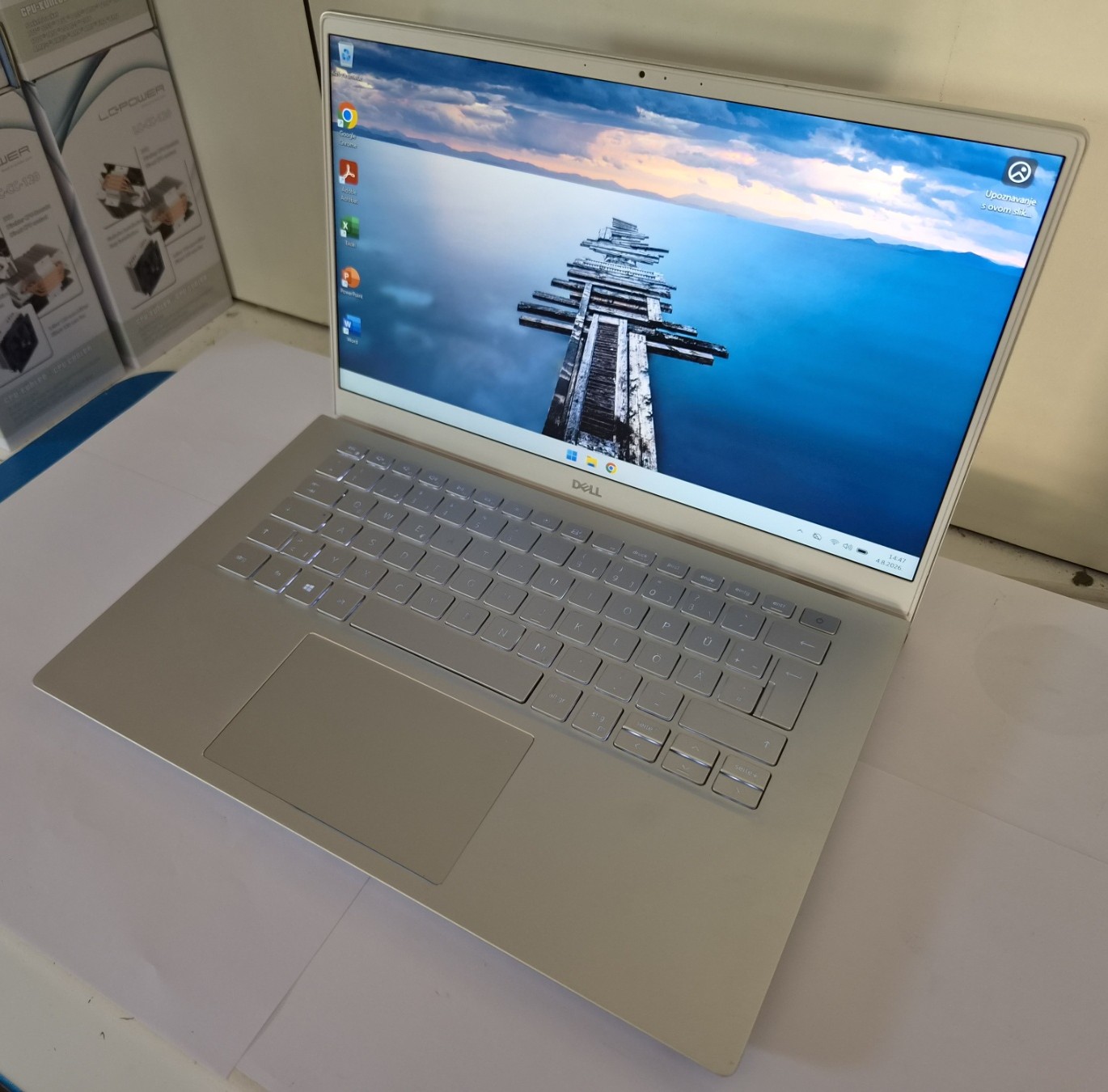Dell Inspiron 5405 Ryzen 7 4700U 16GB 512GB SSD 14" FHD IPS