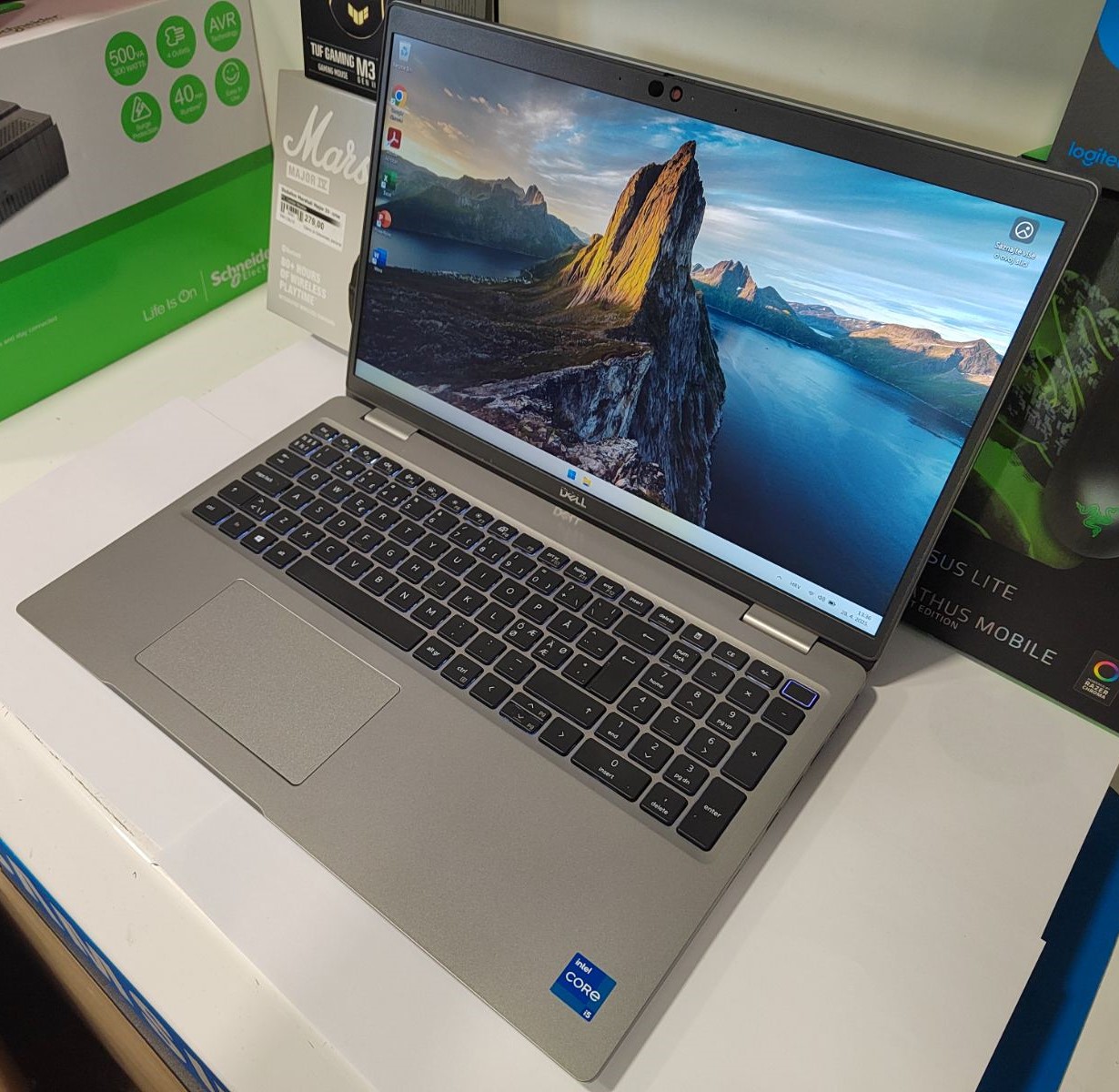 Dell Latitude 5520
