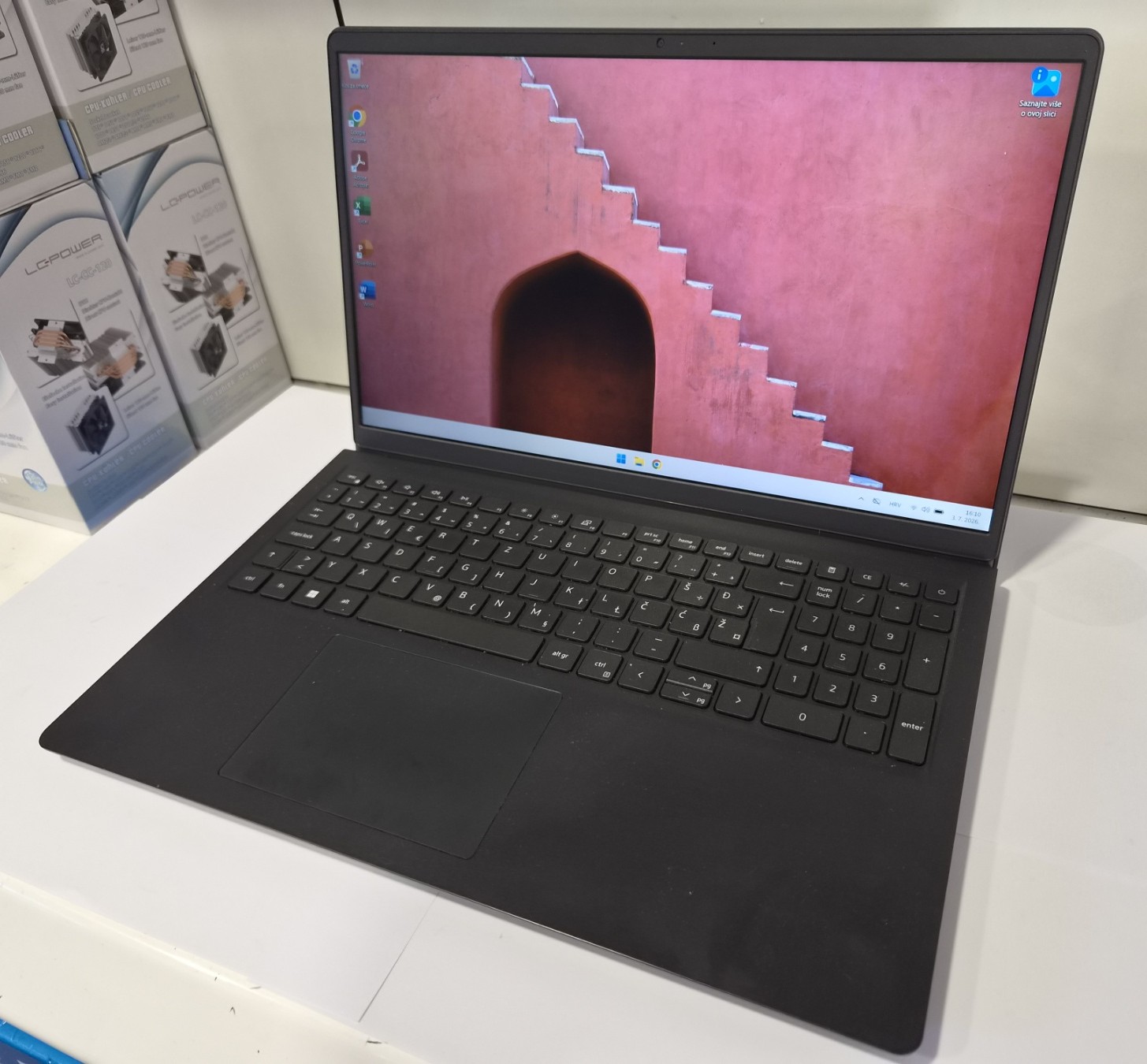Dell Vostro 15 3510 – Intel Core i5, 8GB RAM, 512GB NVMe SSD