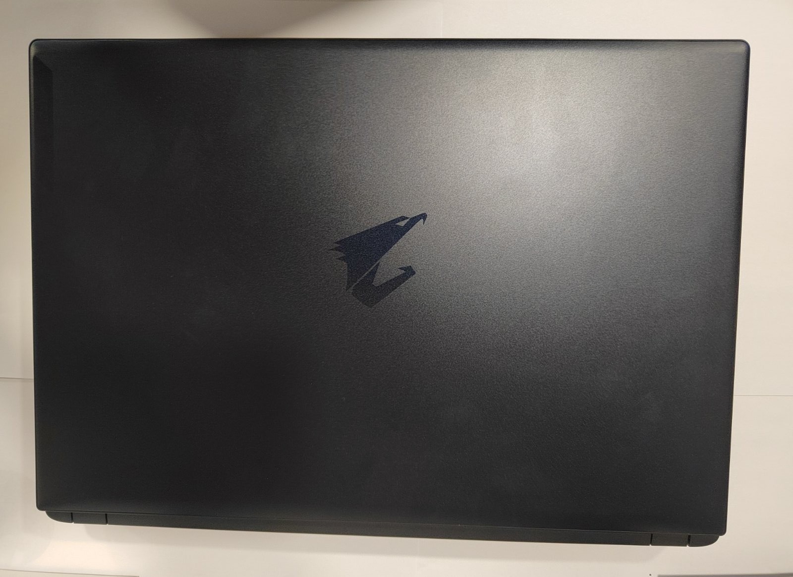 Gigabyte Aorus X6LAG GAMING!!!