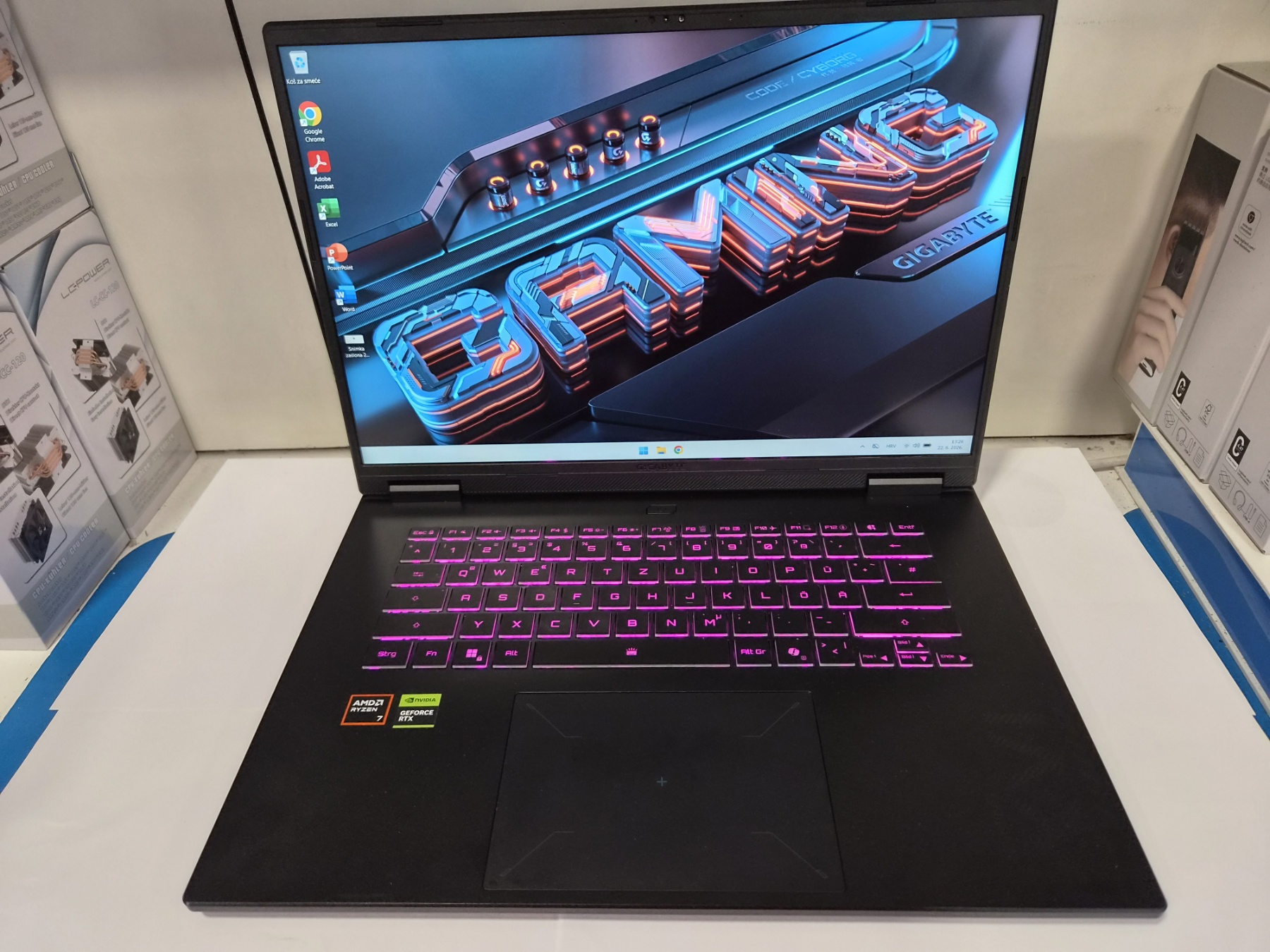 Gigabyte Gaming A16 3VHK – RTX 5060, 32GB DDR5, 2TB SSD