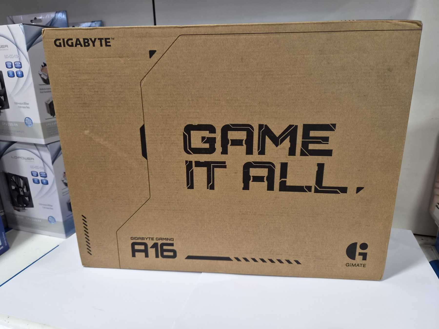 Gigabyte Gaming A16 3VHK – RTX 5060, 32GB DDR5, 2TB SSD