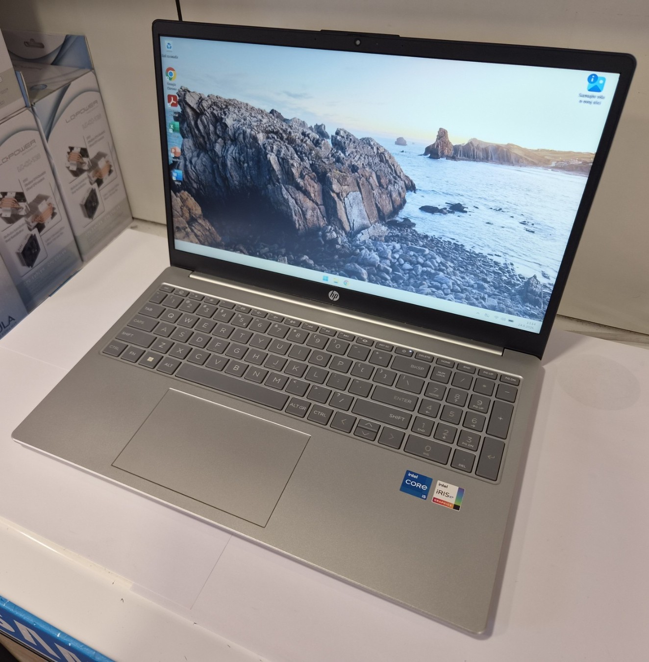 HP 15-fd0002nm i5-1334U 16GB 512GB SSD 15,6" FHD IPS W11 Pro