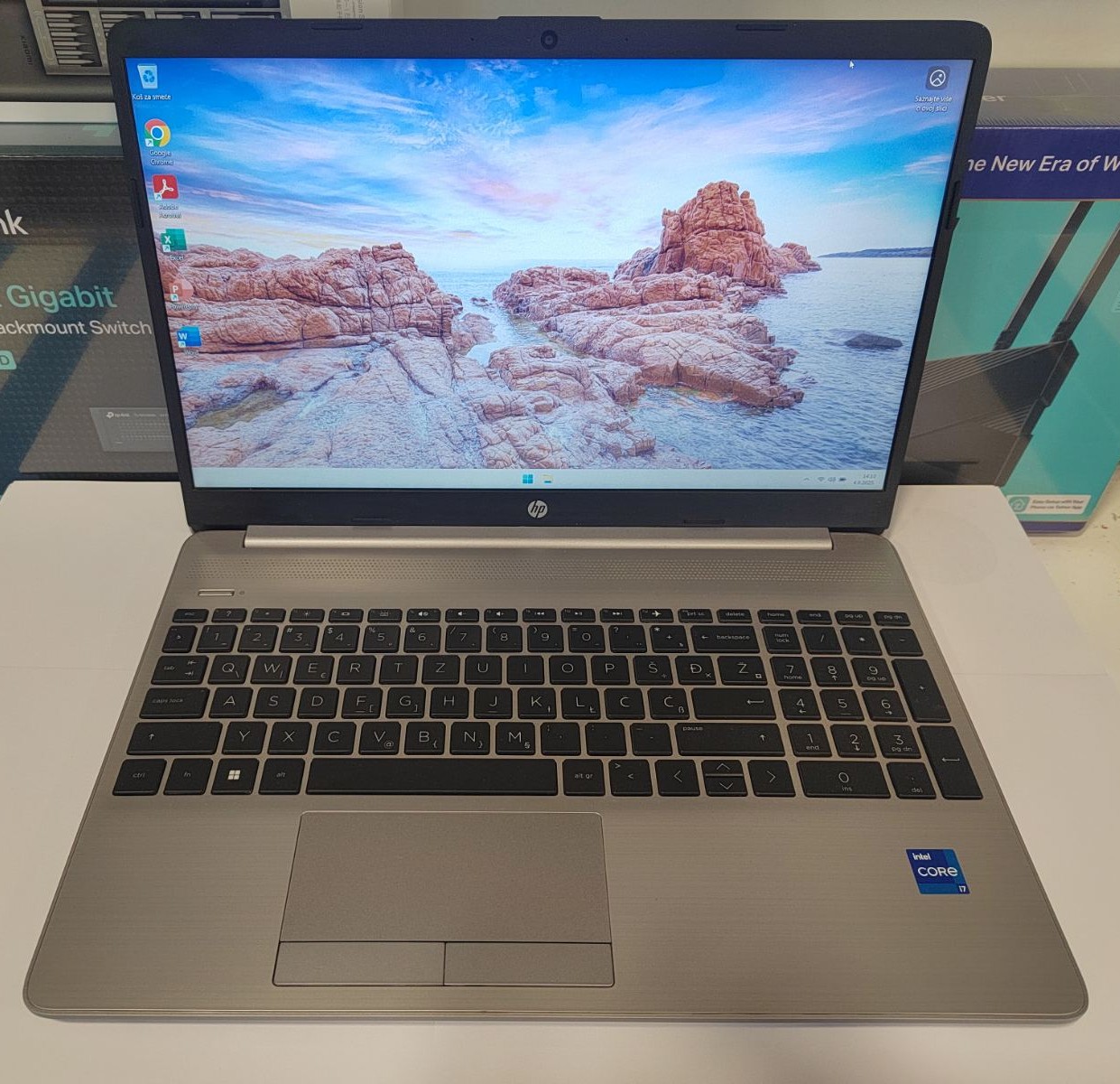 HP 250 G9