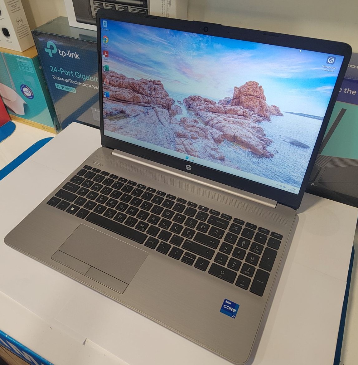 HP 250 G9