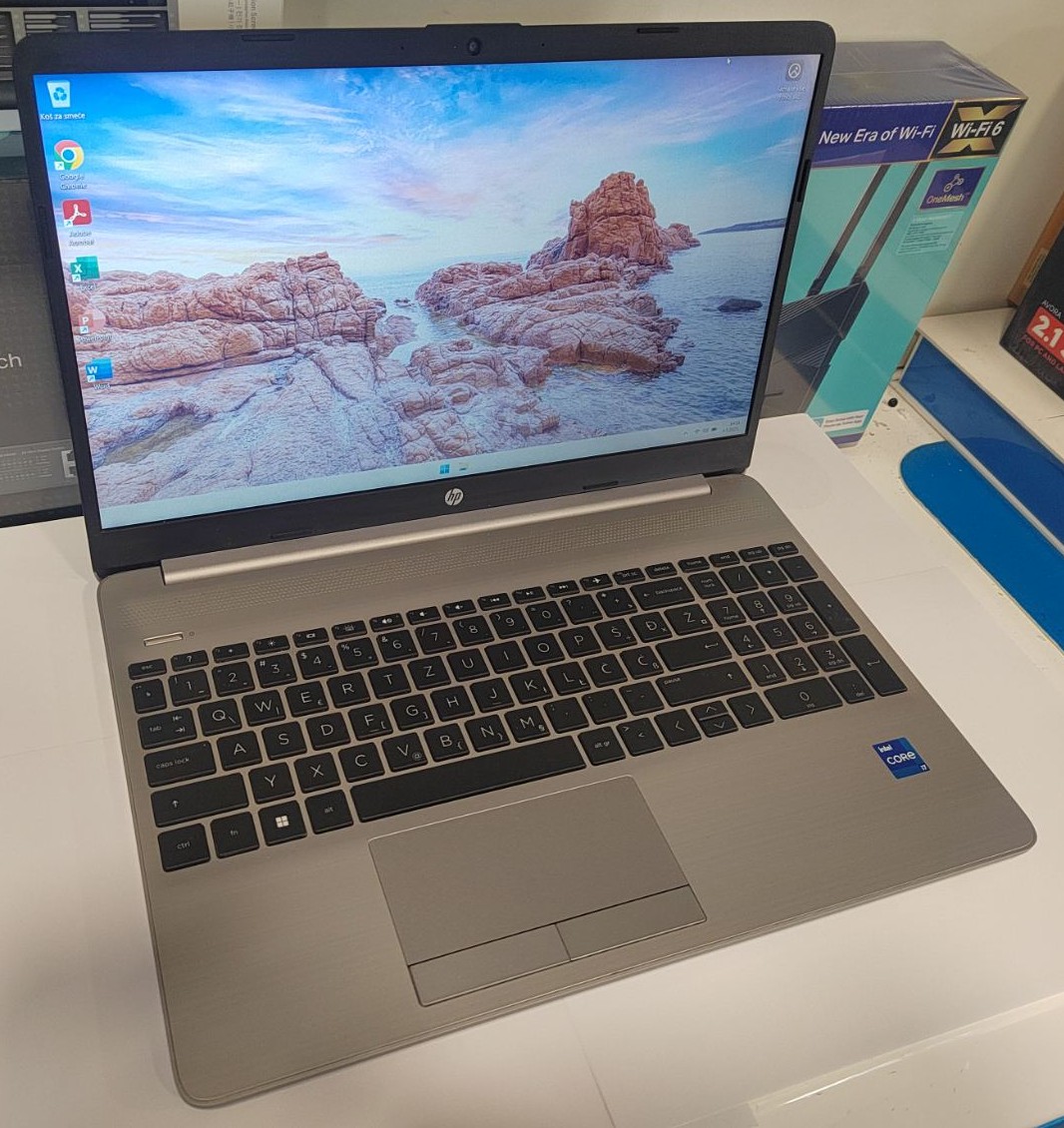 HP 250 G9