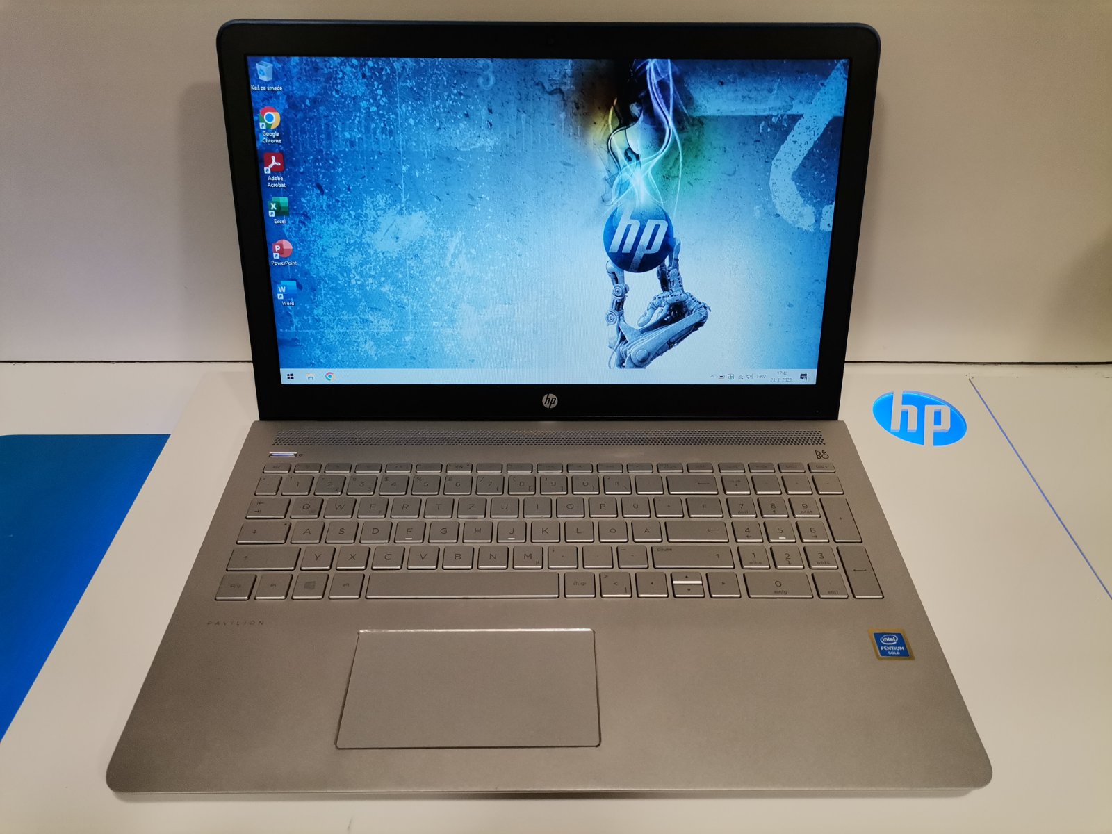 HP Pavilion 15-cc040ng