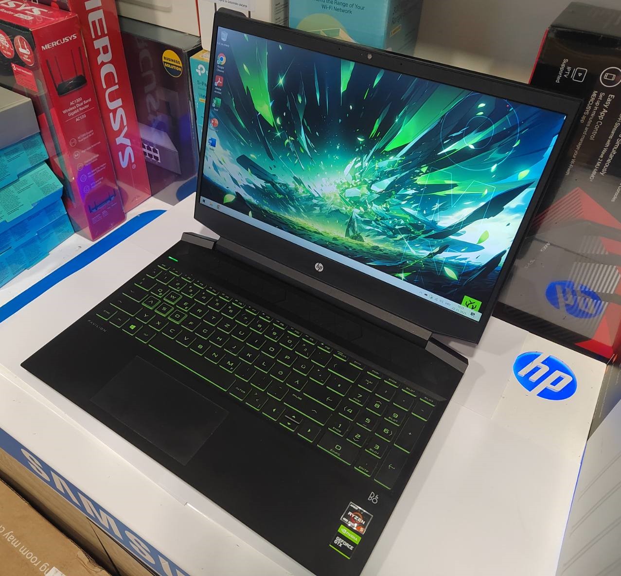 HP Pavilion 15-ec1255ng GAMING!!!