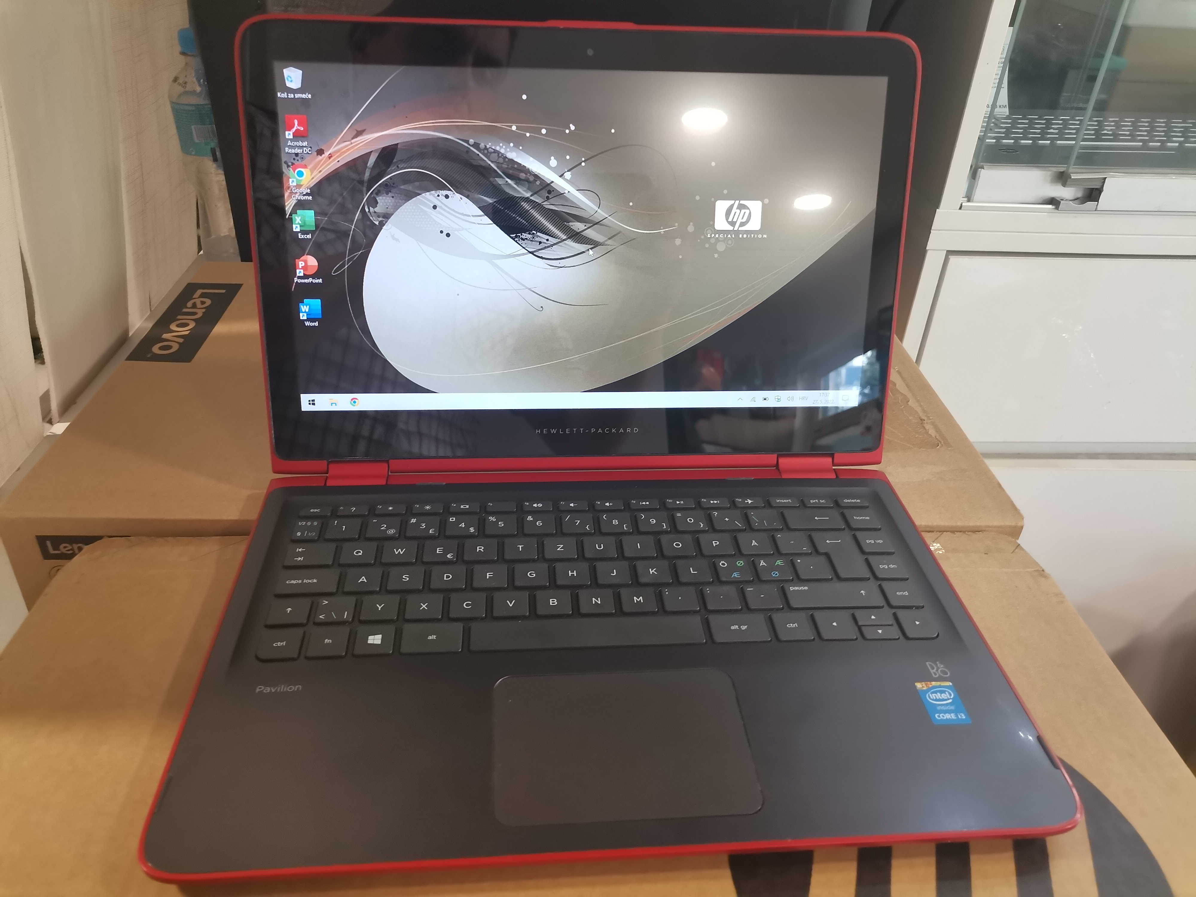 HP Pavilion x360 13 13-s081no