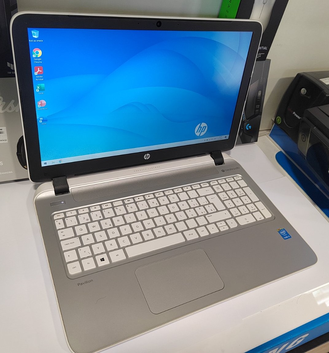HP 15-p048nz