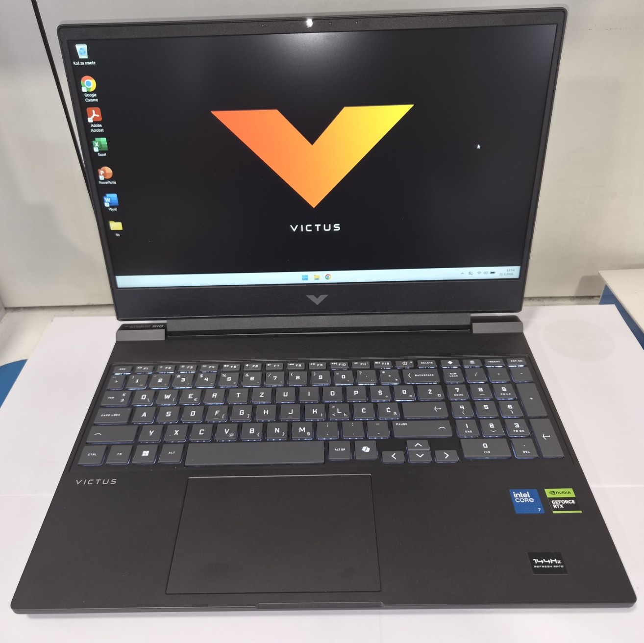 HP Victus 15-fa2114nm Gaming – Core 7 240H, RTX 5060, 16GB DDR5, 144Hz