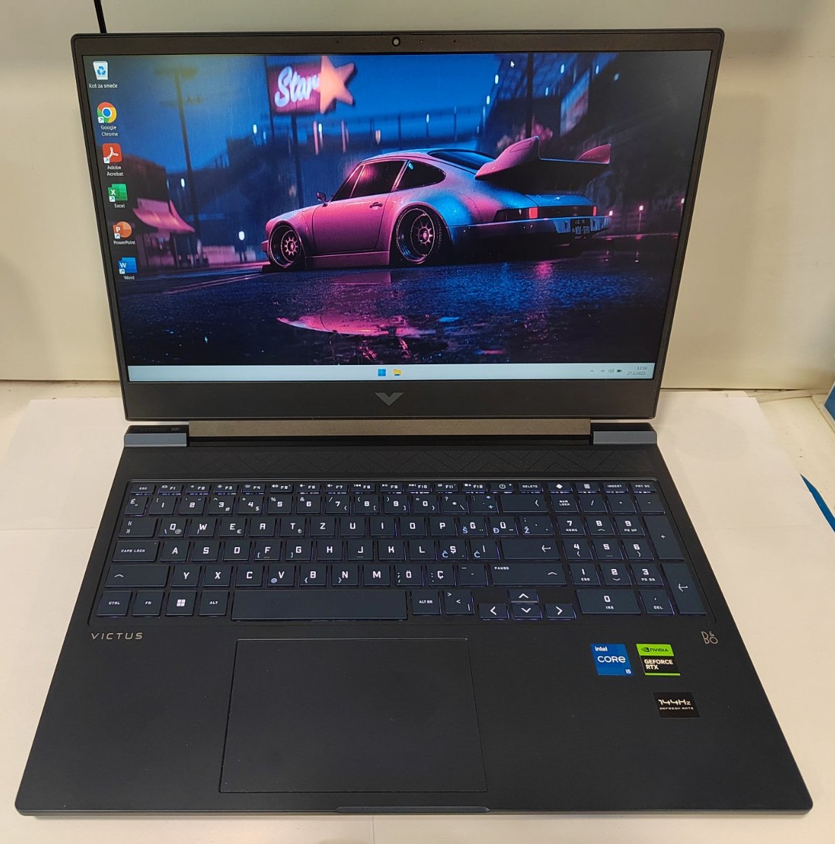 HP Victus 16-r0045nt GAMING!!!