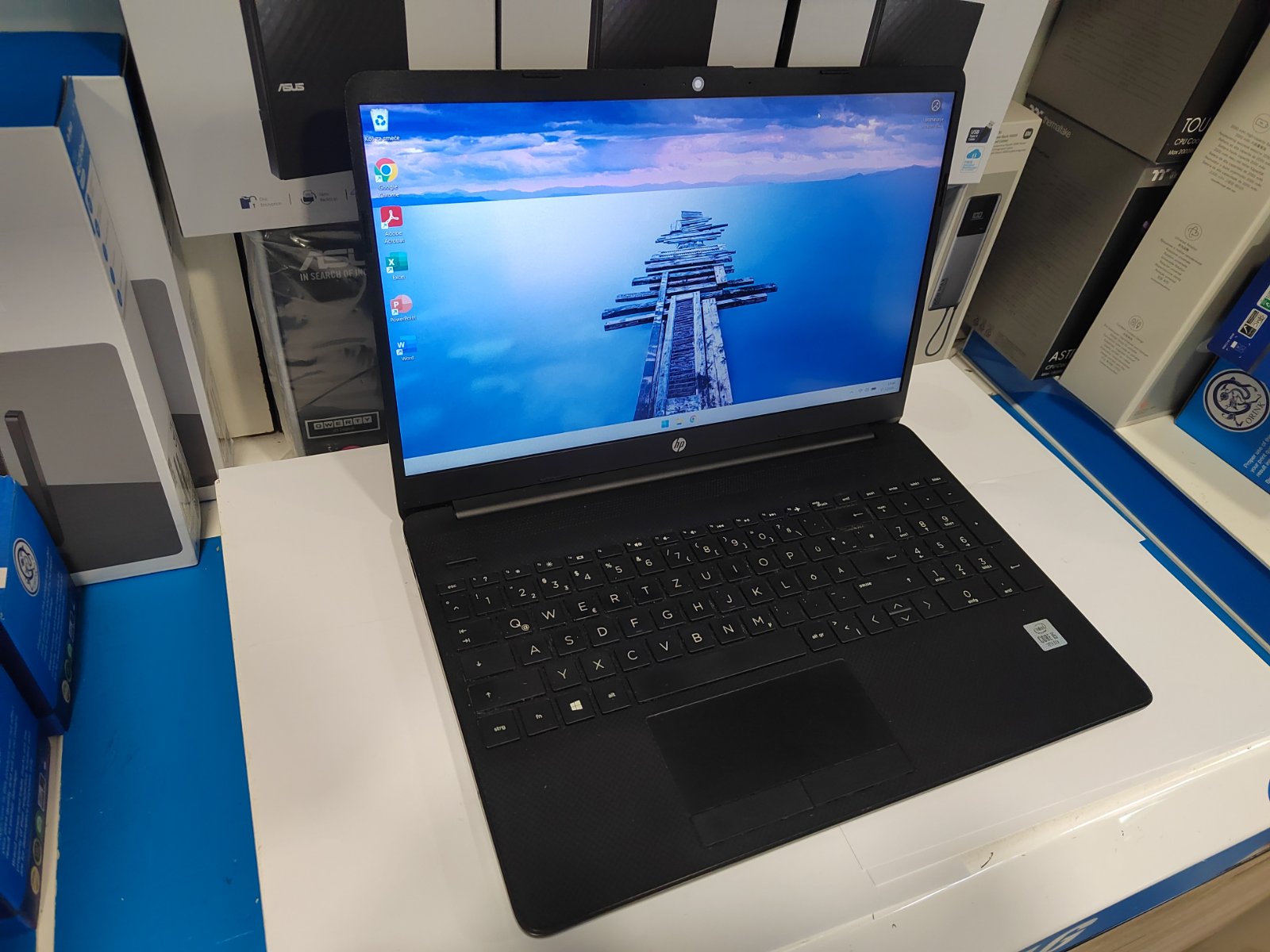 ➡️ HP 15-dw2546ng i5 / 16GB RAM / 512GB SSD – 15.6" FHD Laptop