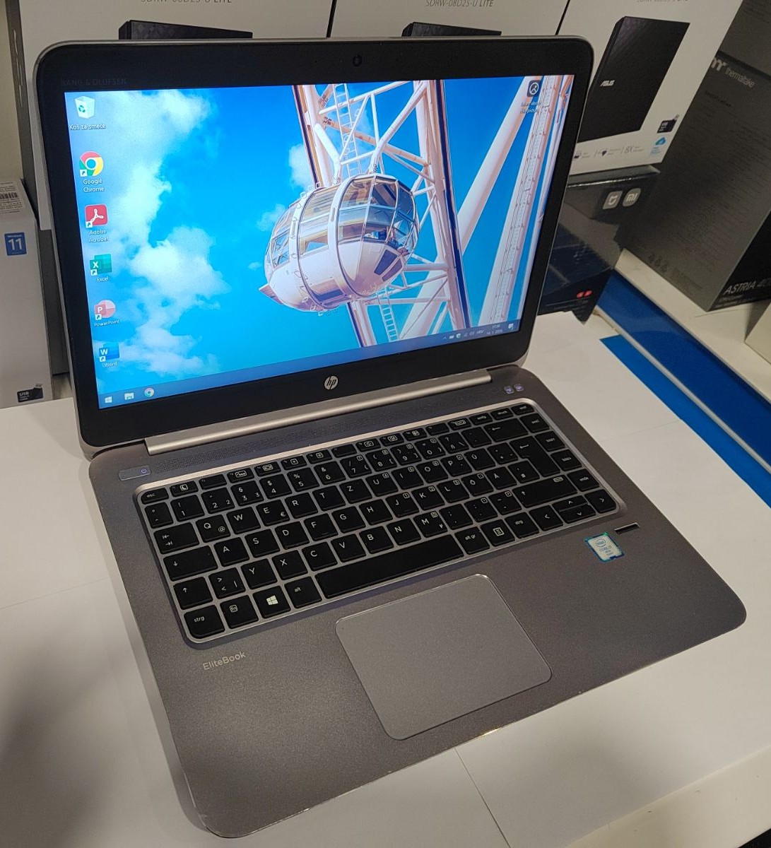 HP EliteBook Folio 1040 G3 – i7, 8GB RAM, NVMe 256GB