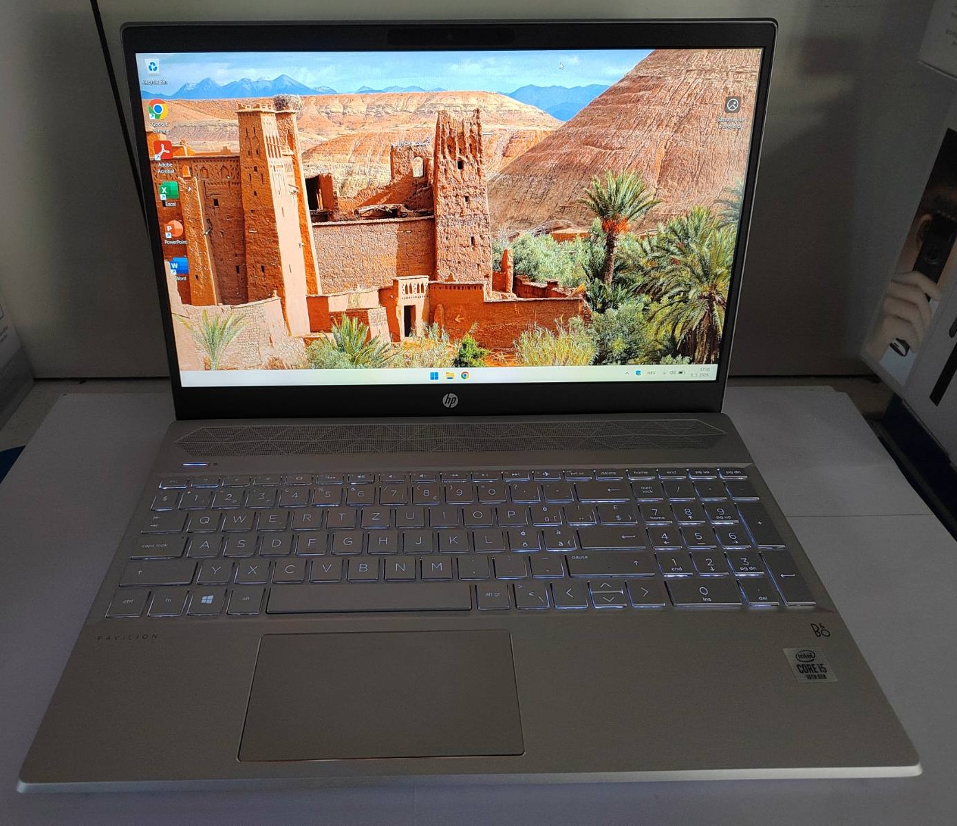 HP Pavilion 15-cs3706nz | i5 / 16GB RAM / SSD / IPS