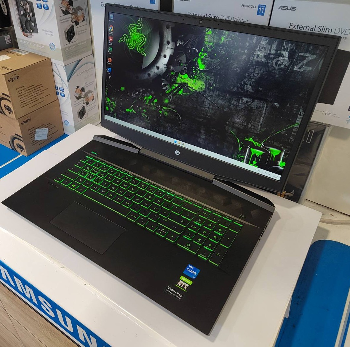 HP Pavilion 17-cd2143ng Gaming Laptop – i5 / RTX 3050 / 16GB / 144Hz