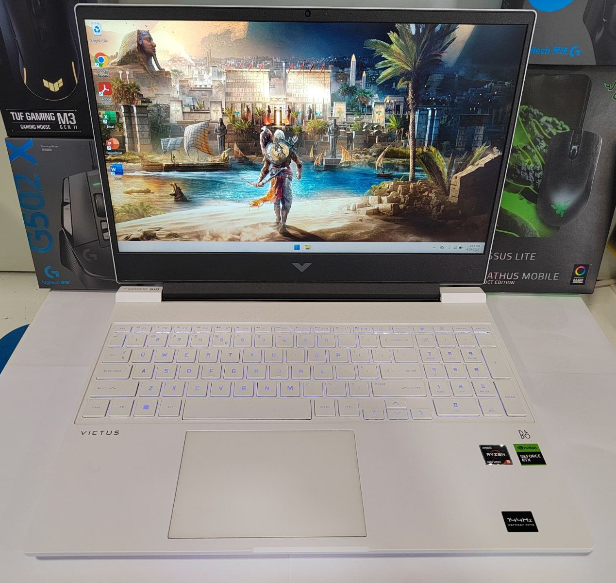 Hp Victus 15-fb0065nia GAMING!!!