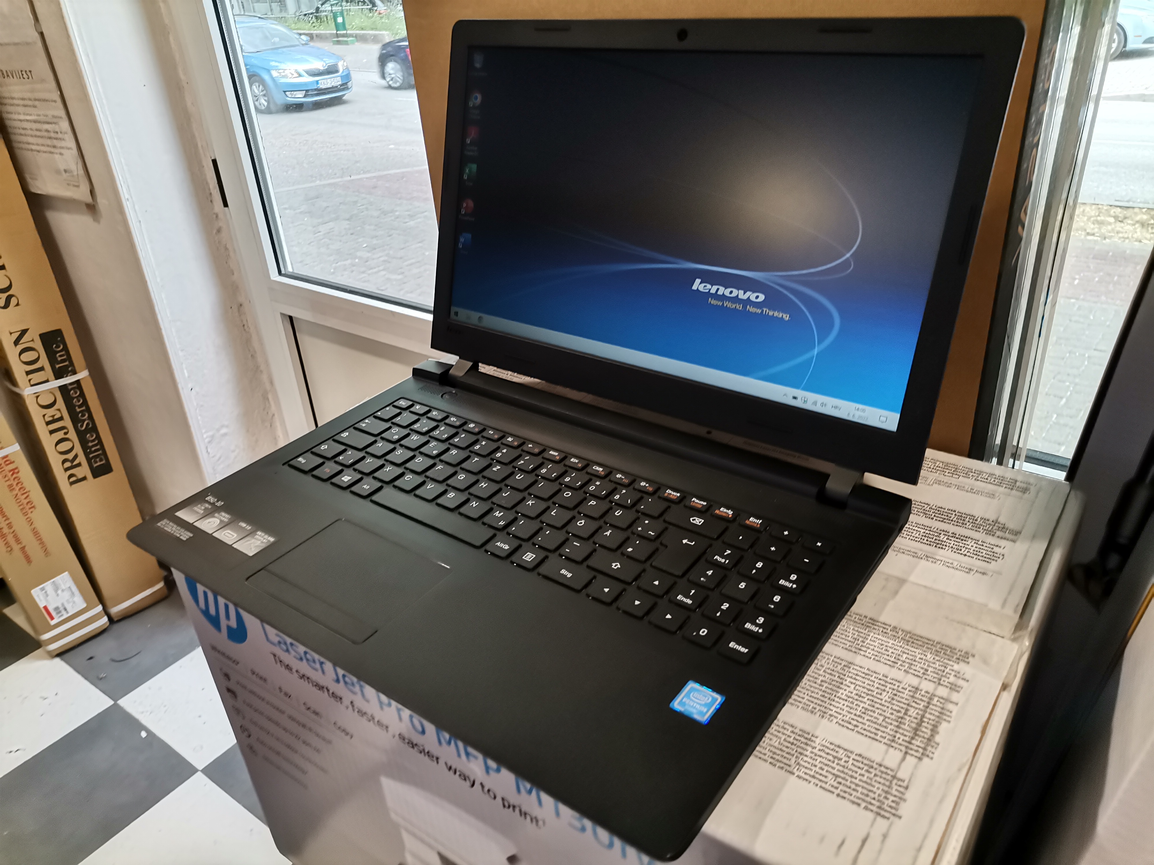 Lenovo B50-10