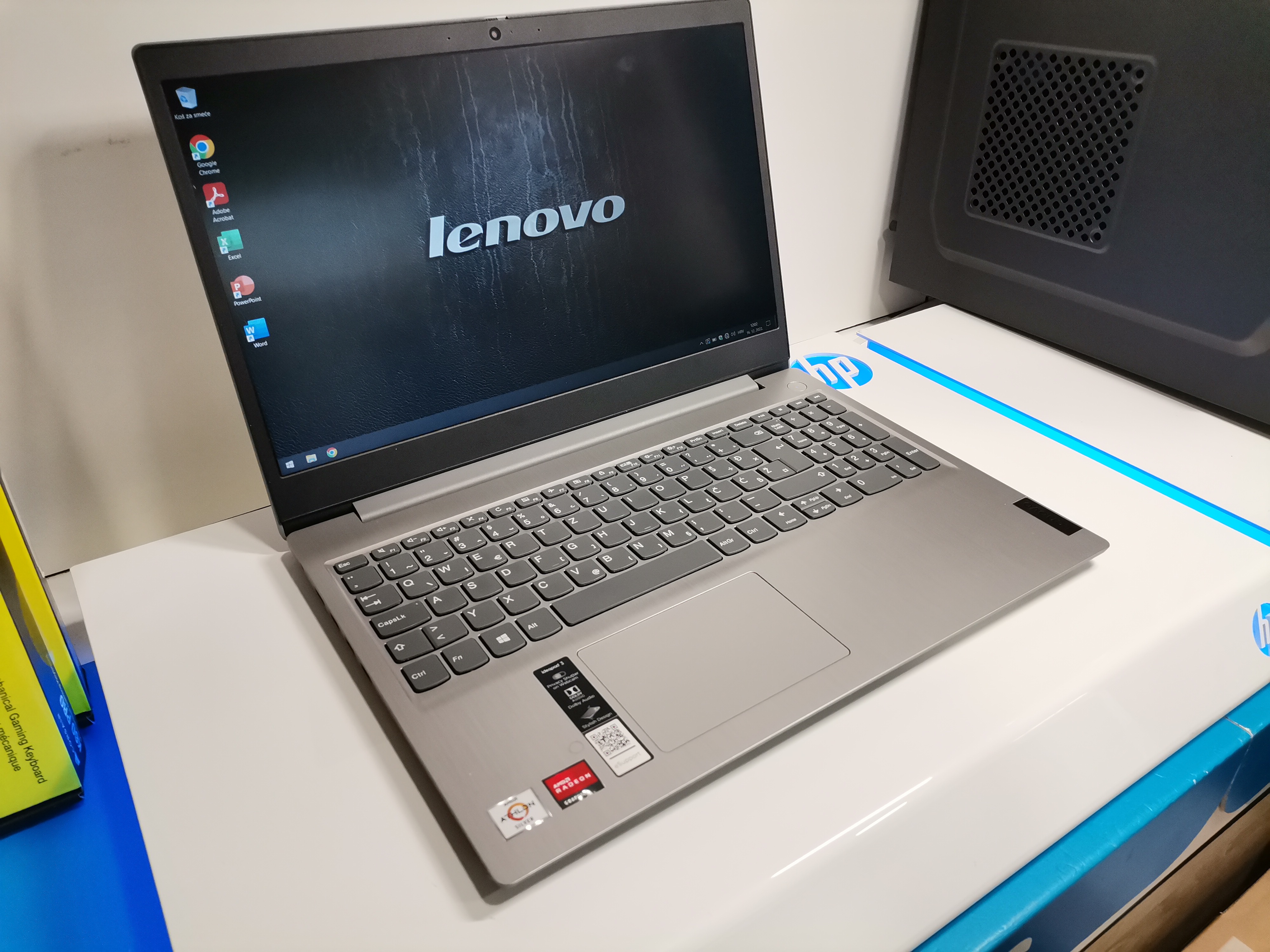 Lenovo IdeaPad 3 15ADA05