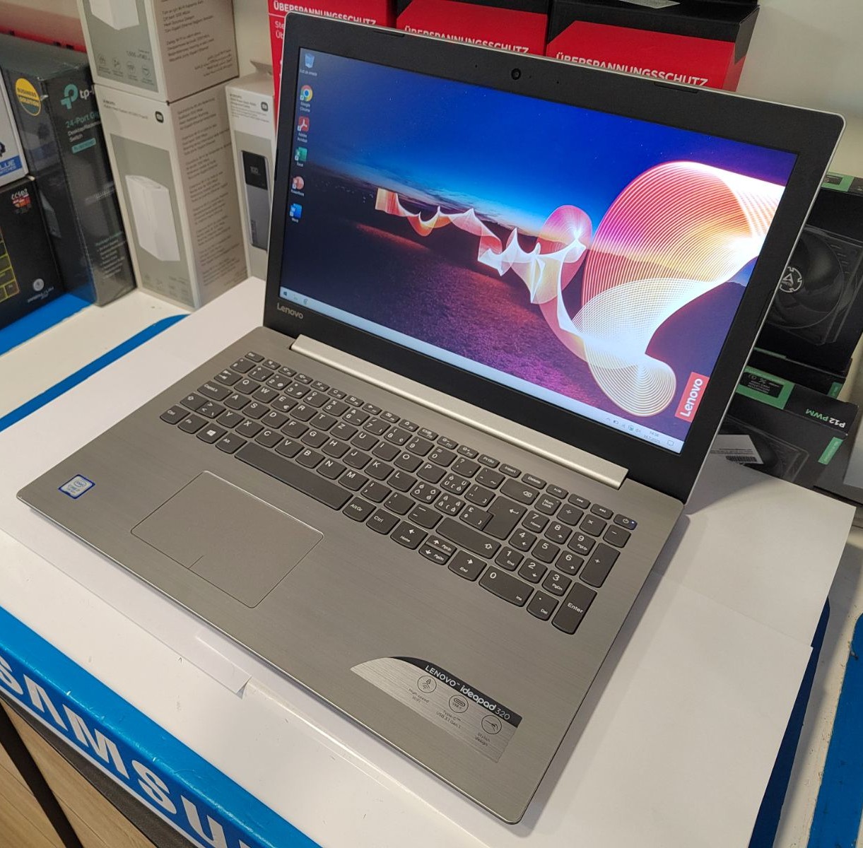 Lenovo IdeaPad 320-15IKB