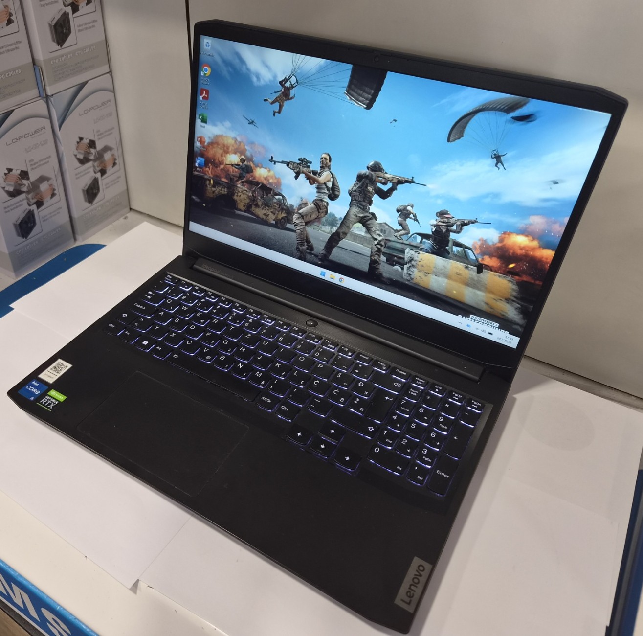 Lenovo IdeaPad Gaming 3-15IHU6 i5-11320H 16GB 512GB RTX 3050 120Hz