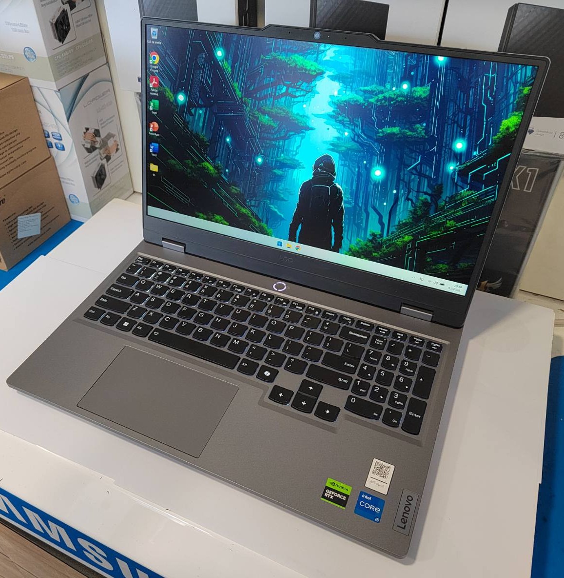 Lenovo LOQ 15IAX9 Gaming Laptop – i5-12450HX / 16GB / RTX 4050