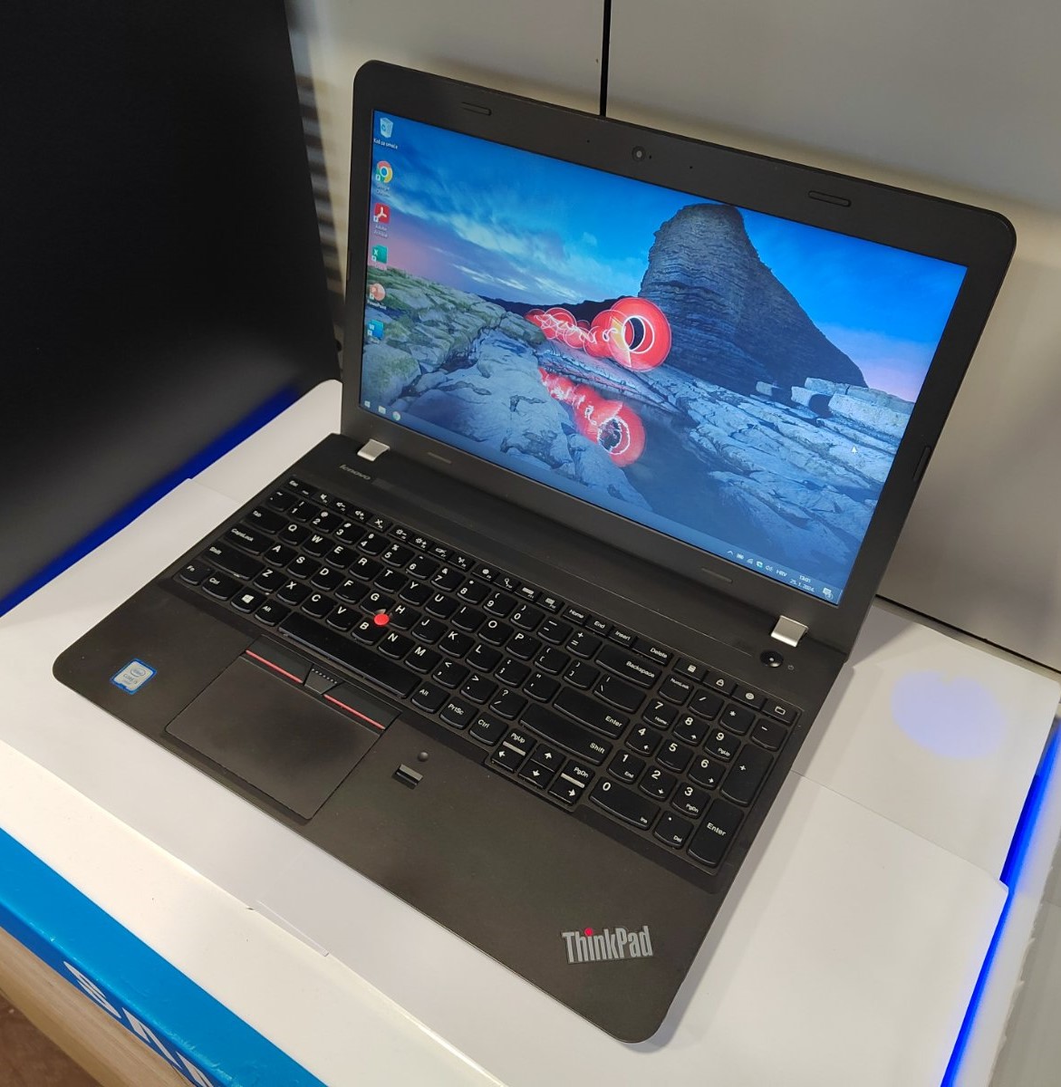 Lenovo ThinkPad E560