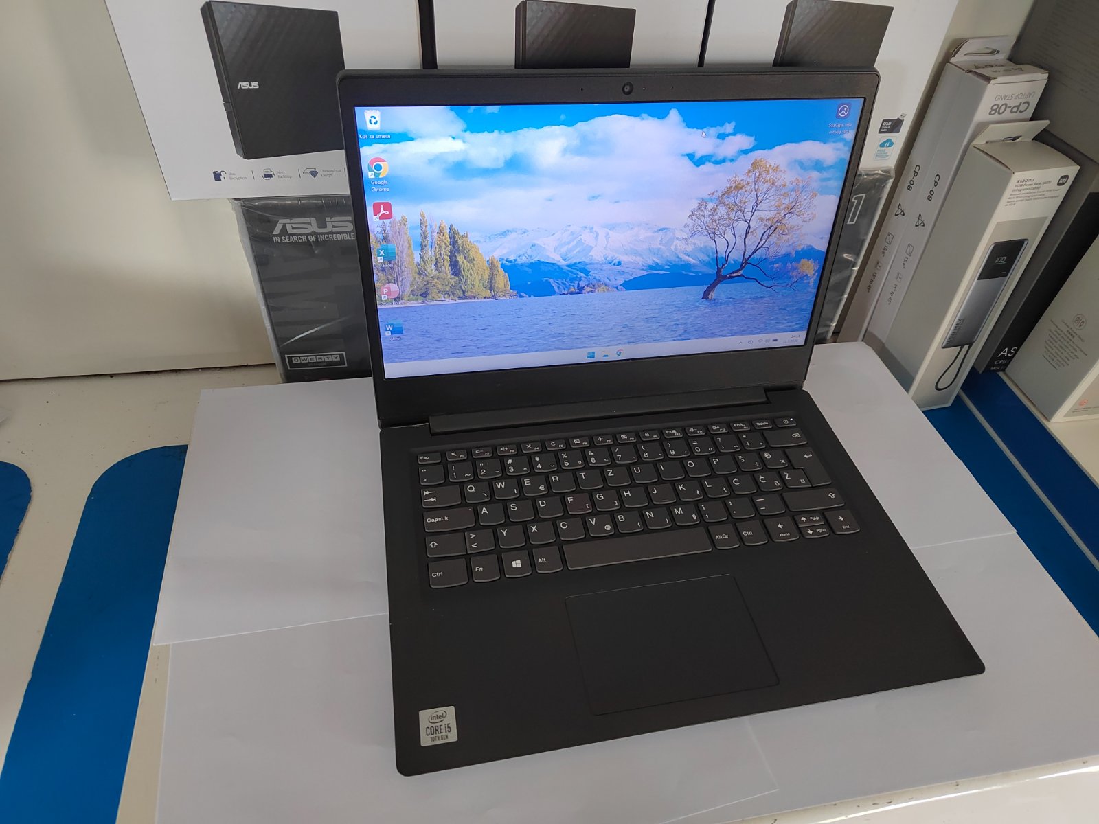 Lenovo V15 IIL i5-1035G1 / 20GB RAM / 256GB SSD